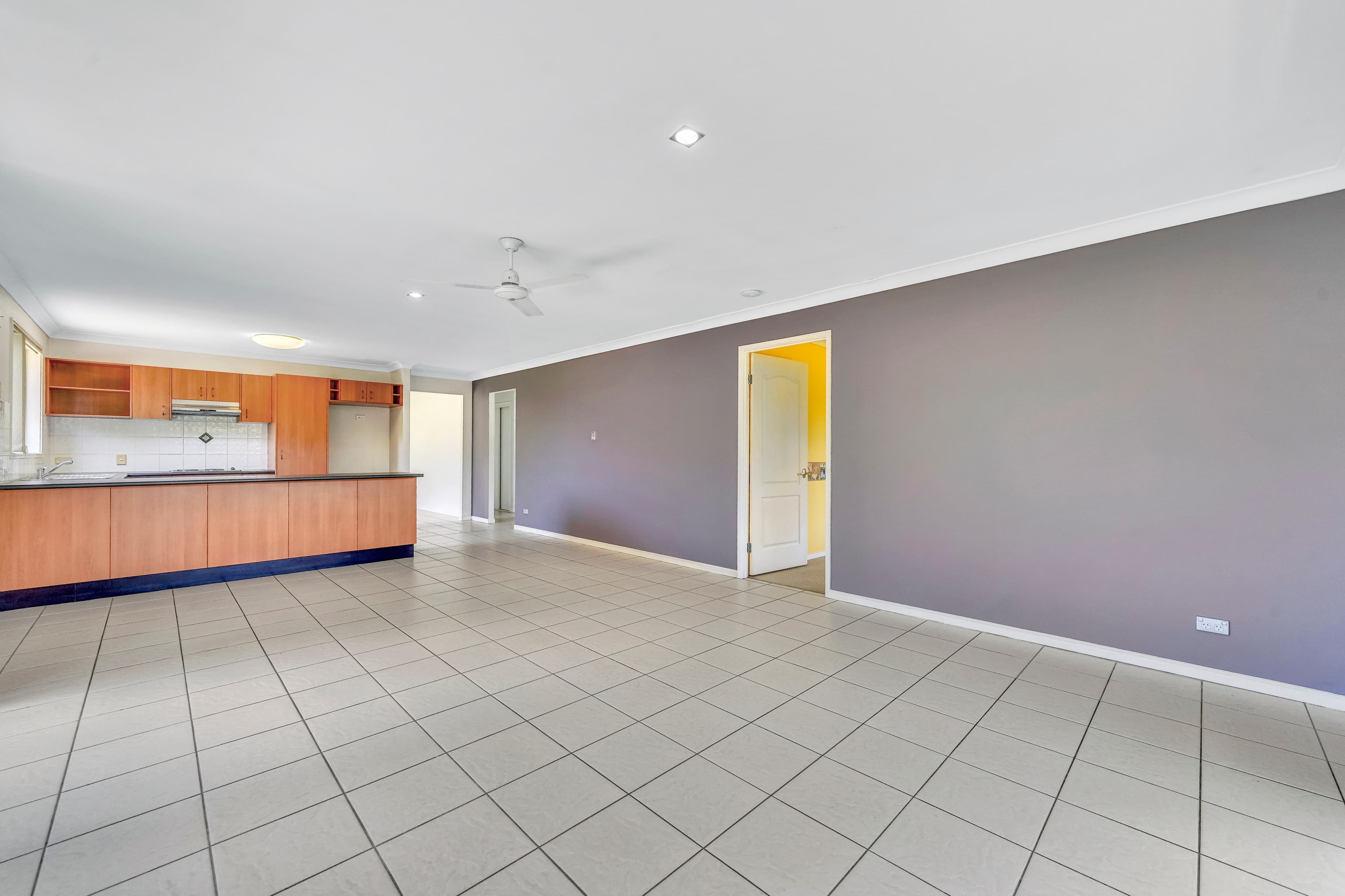 38 Bedivere Drive, Ormeau, Ormeau - Thumbnail 3