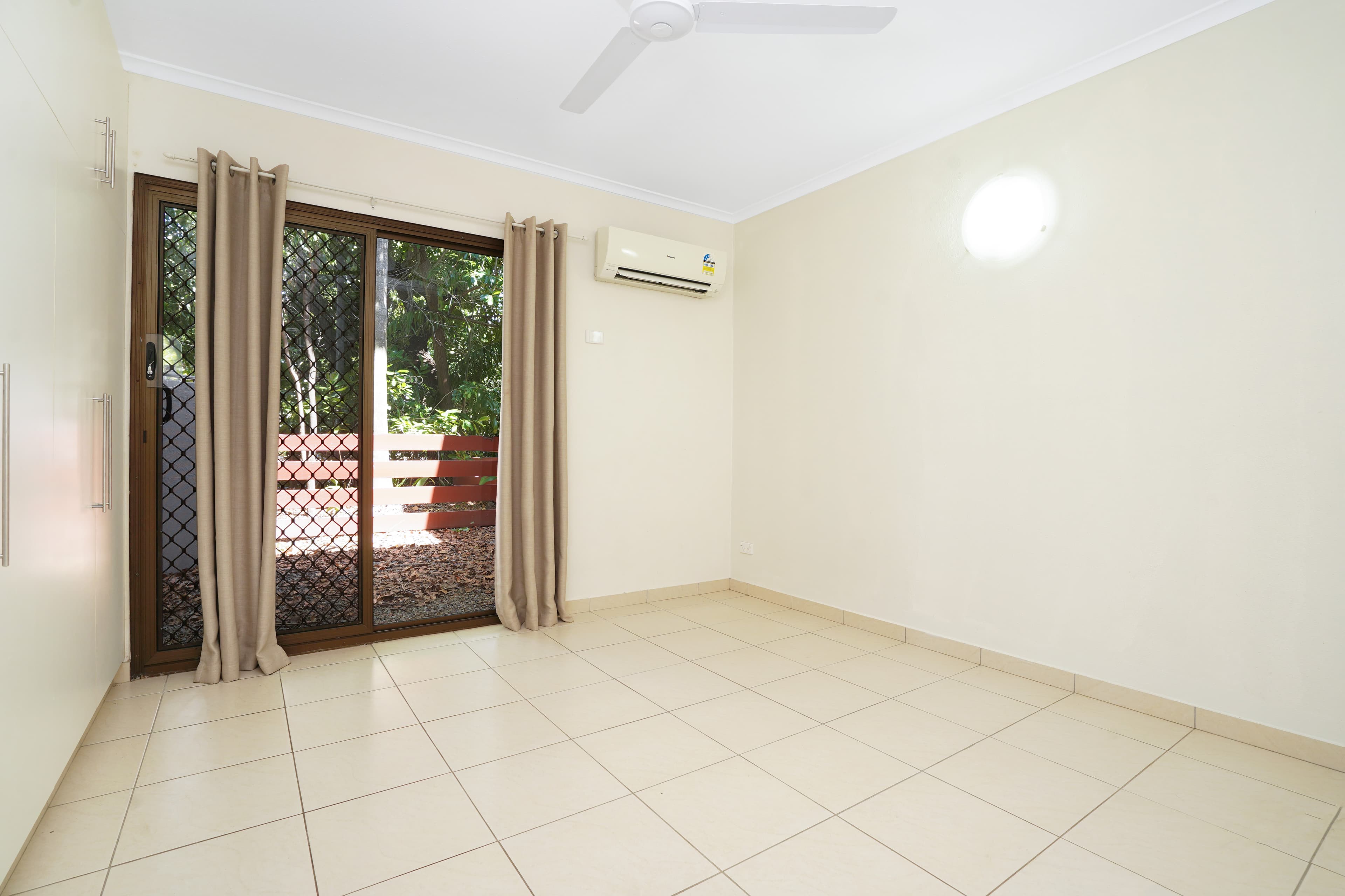 73/16 Hudson Fysh Avenue, Parap, Parap - Thumbnail 8