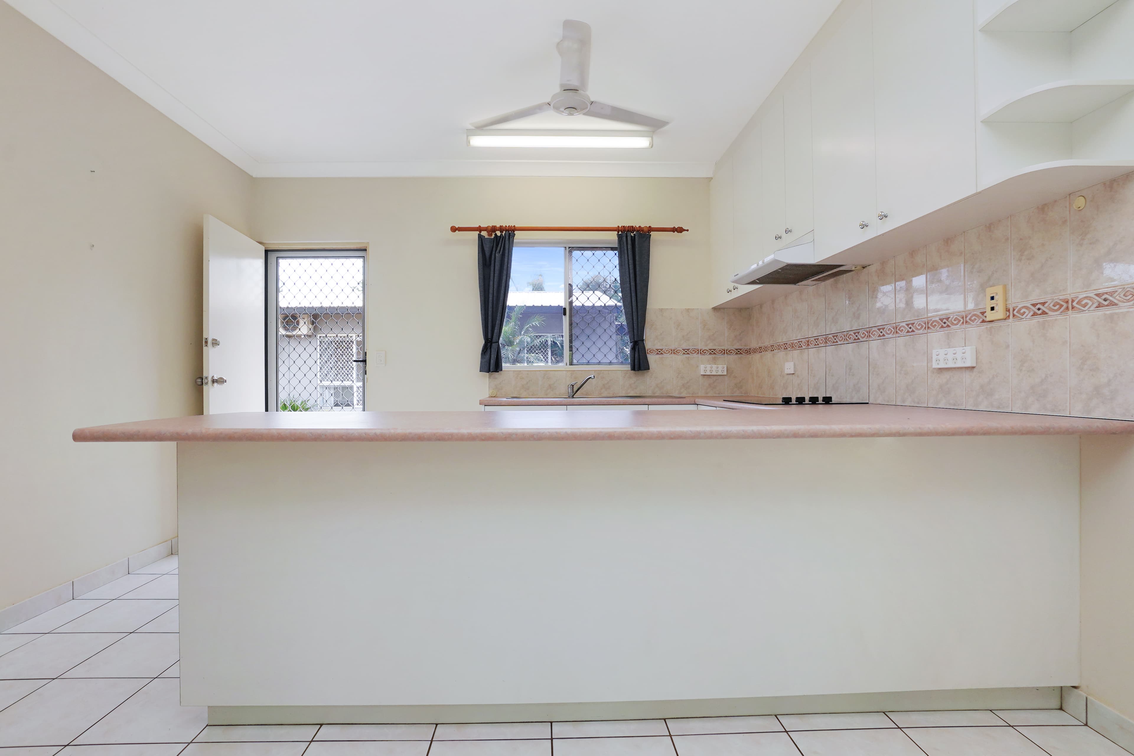 3/7 Negri Street, Bakewell, Bakewell - Thumbnail 3