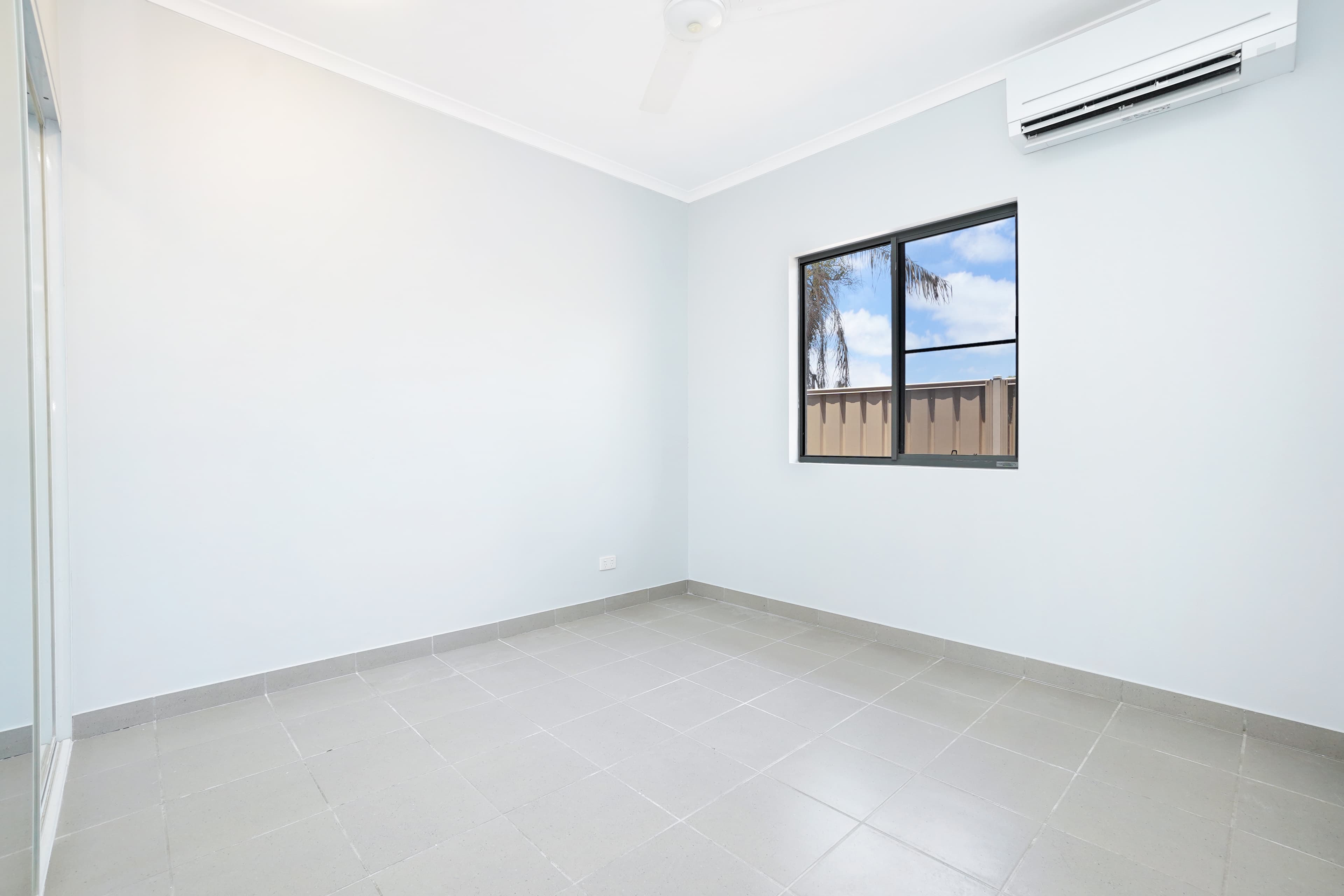4/10 Damascene Crescent, Bellamack, Bellamack - Thumbnail 8