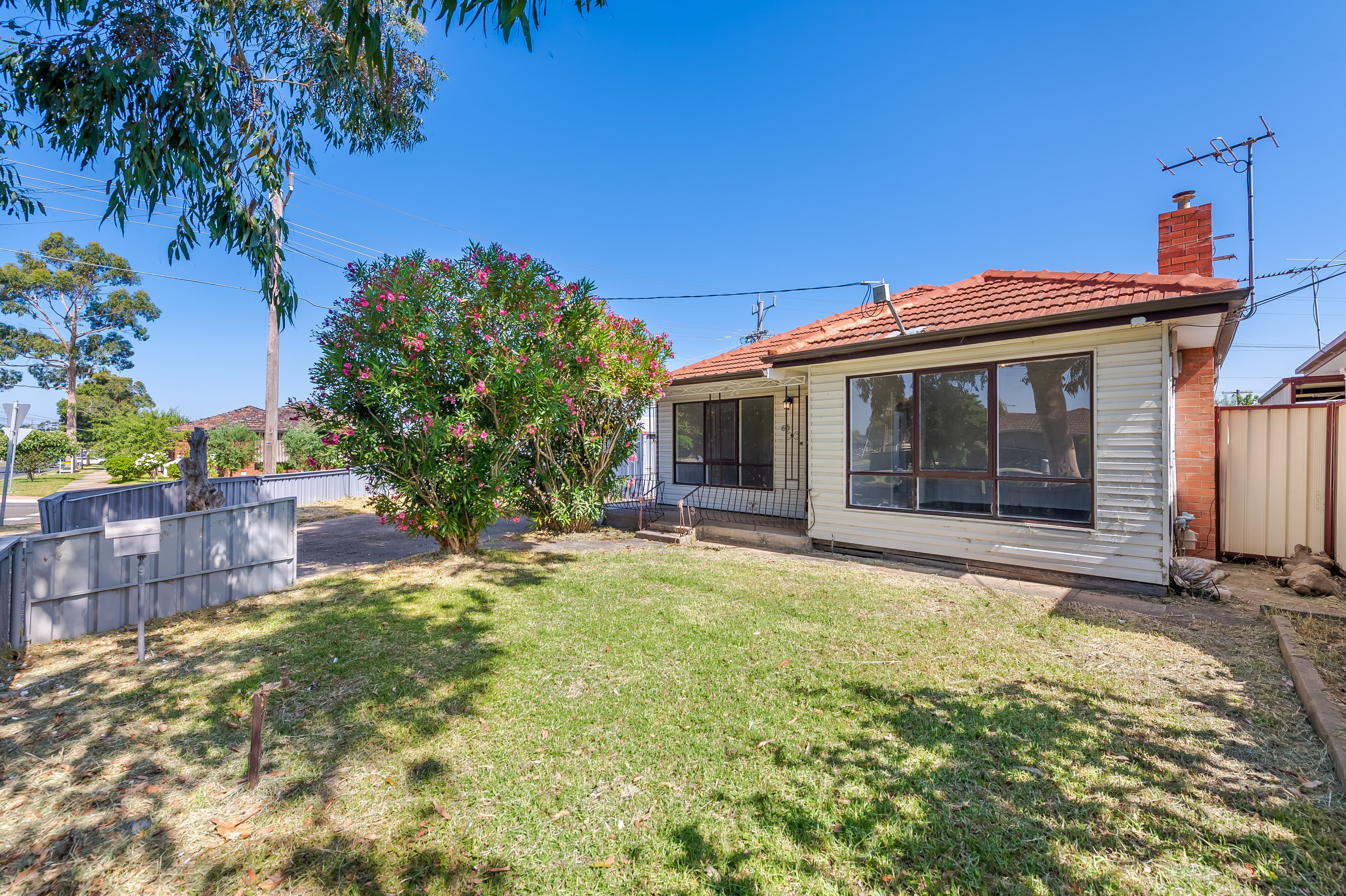 65 Billingham Road, Deer Park, Deer Park - Thumbnail 2
