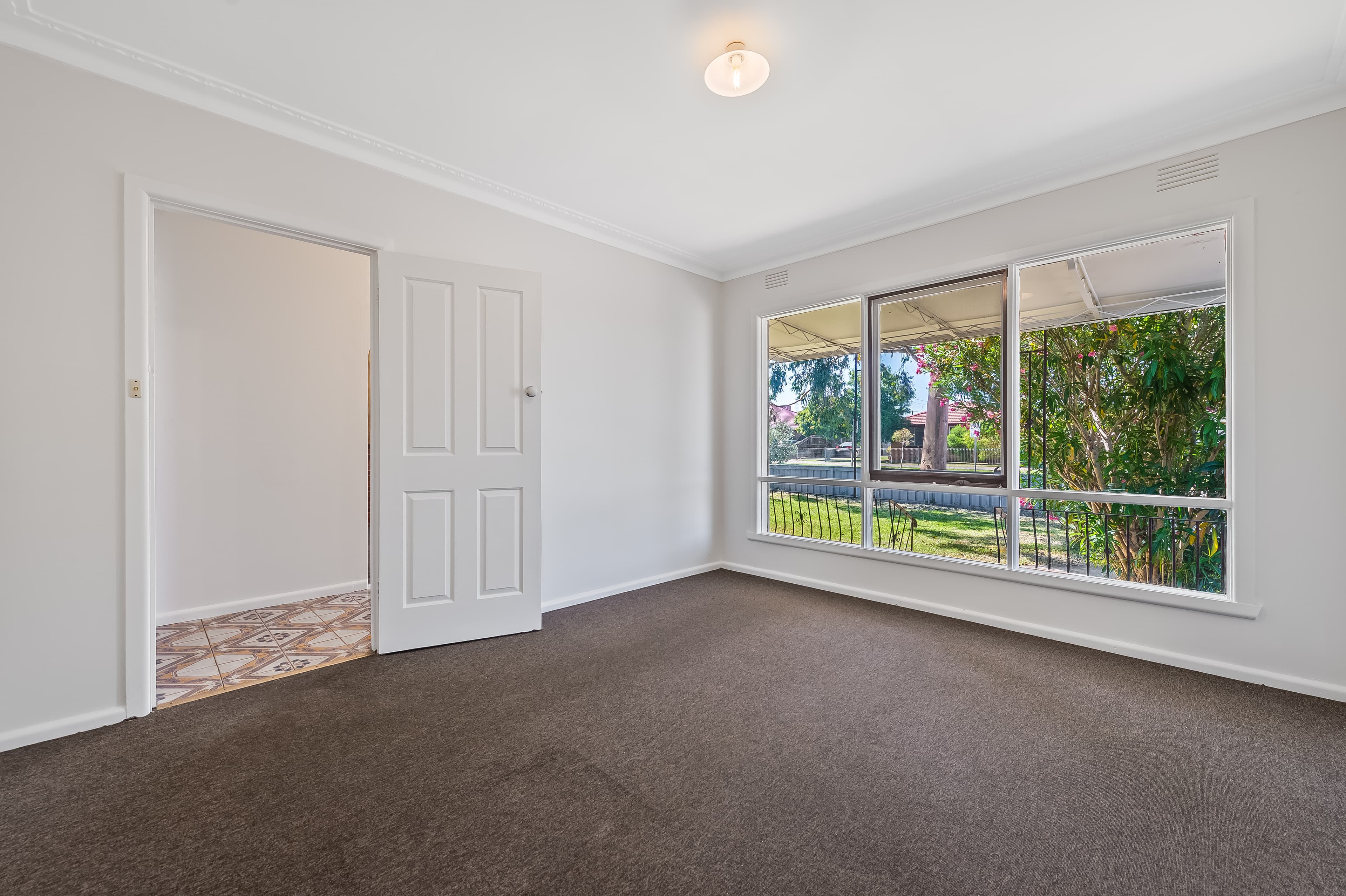 65 Billingham Road, Deer Park, Deer Park - Thumbnail 3