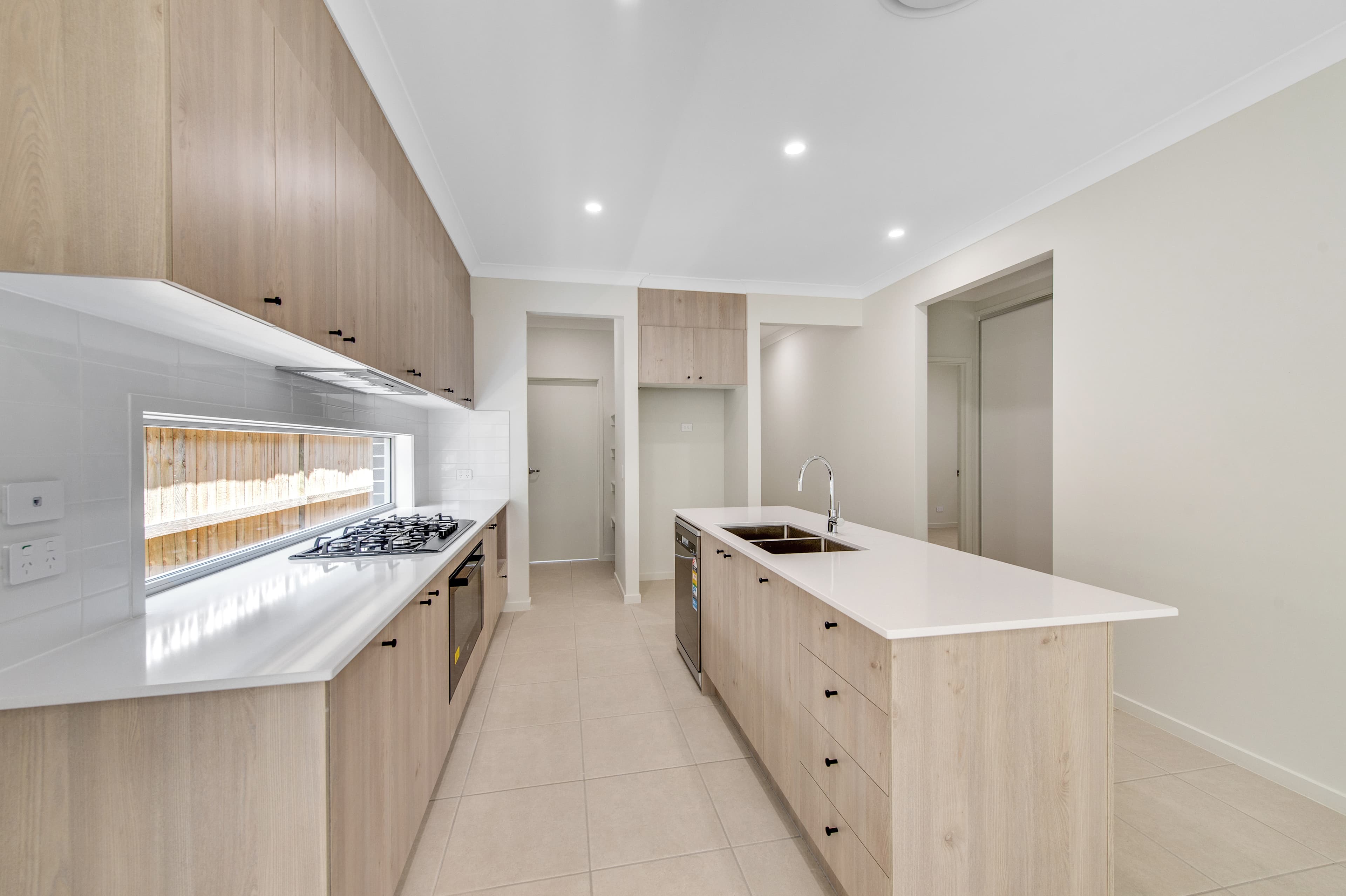 6 Banksia Way, Springfield, Springfield - Thumbnail 5