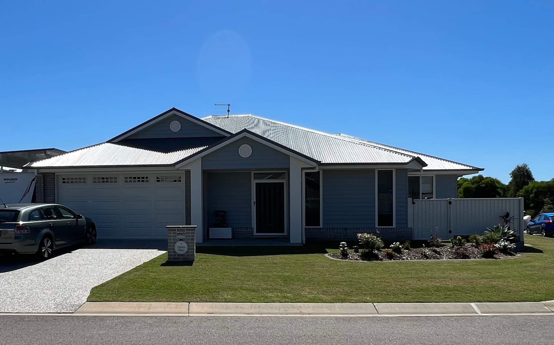 1 Vanna Place, Redland Bay, Redland Bay - Image 1
