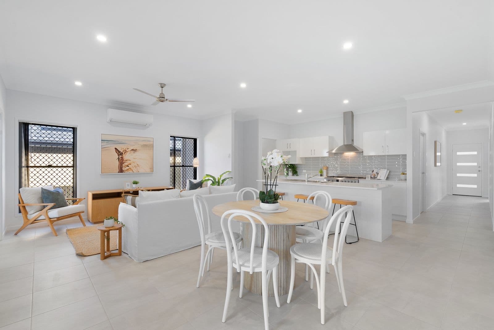 19 Haven Street, Victoria Point, Victoria Point - Thumbnail 2