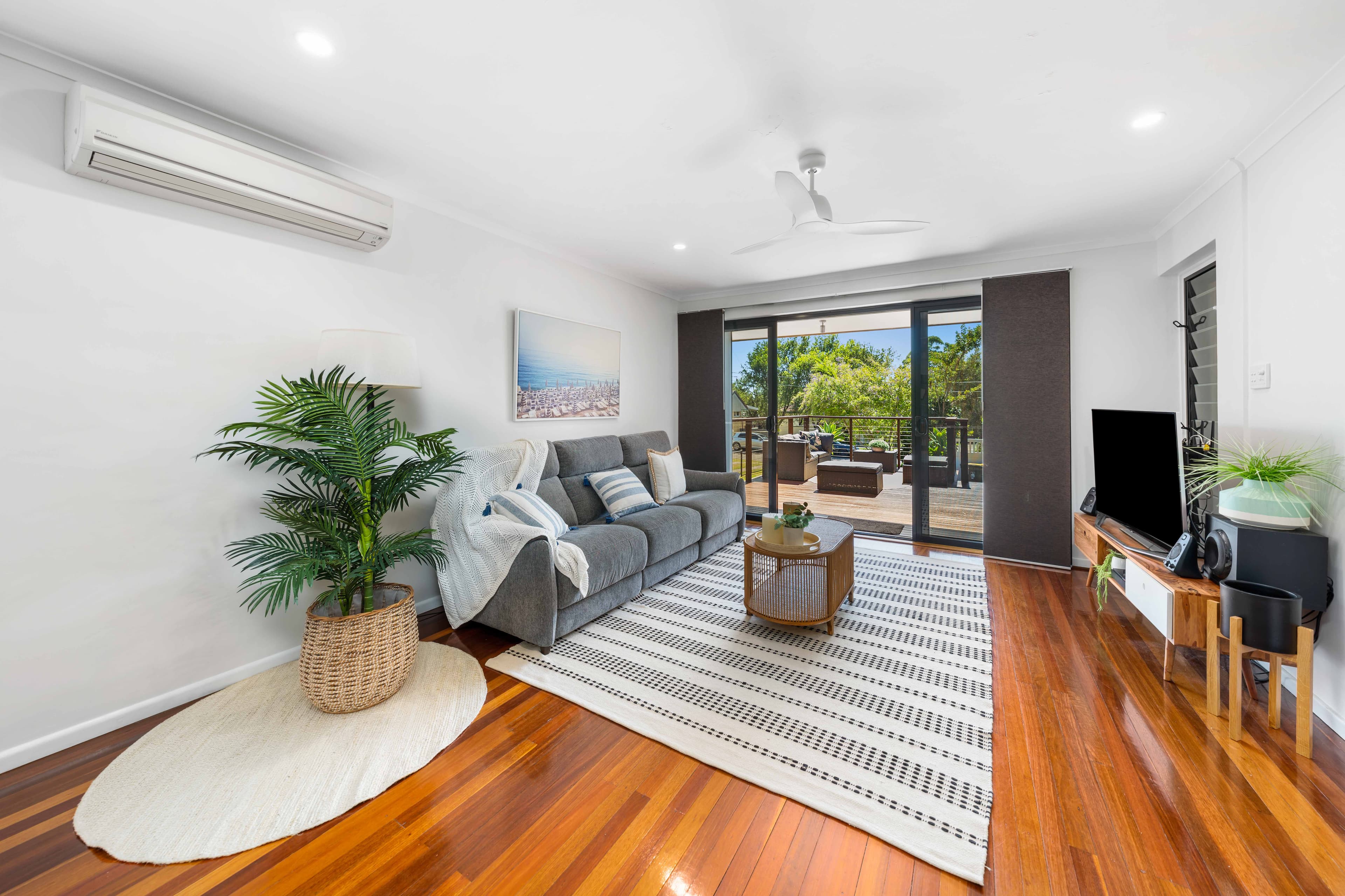 11 Pavlu Street, Wynnum West, Wynnum West - Image 1