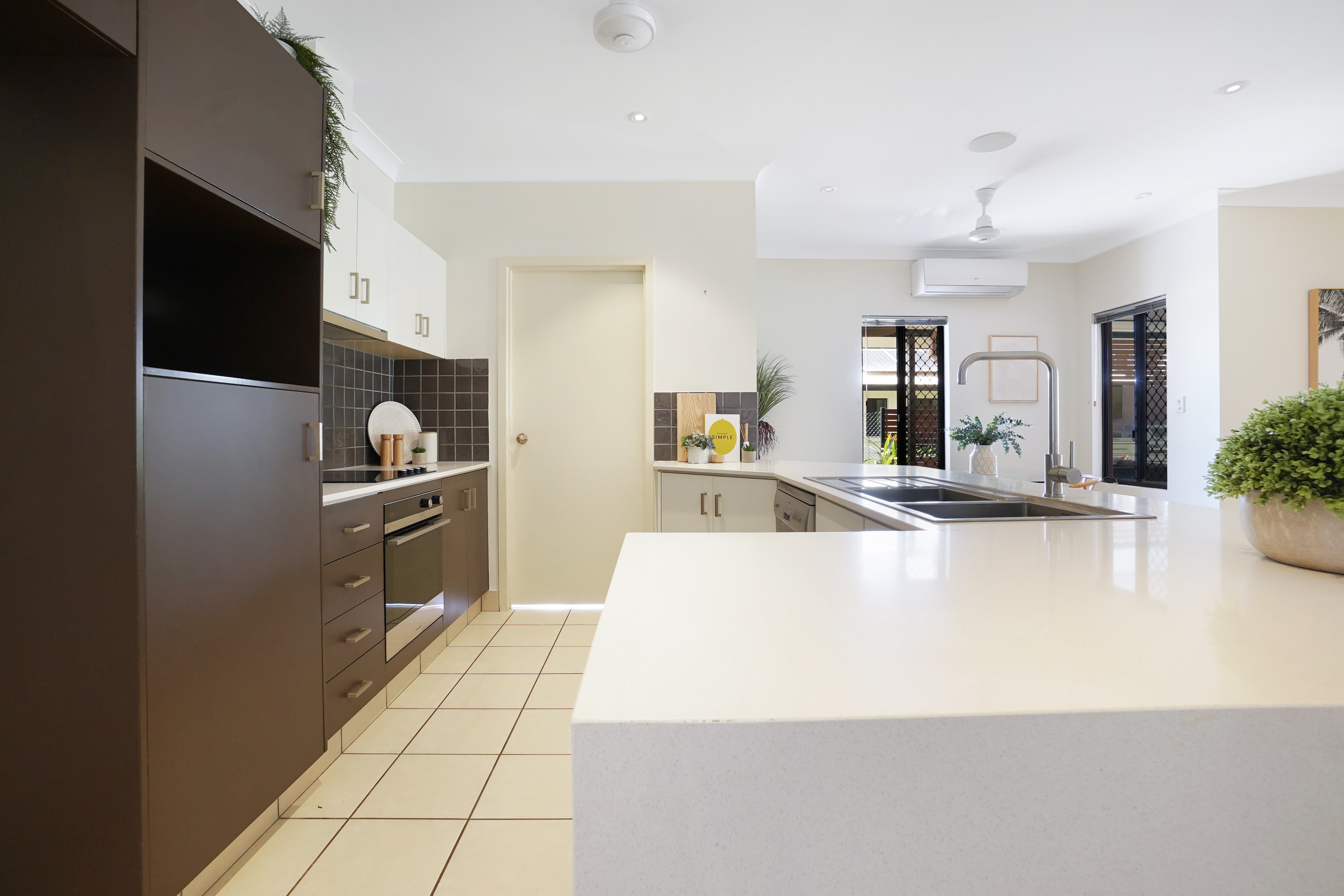 20 Odegaard Drive, Rosebery, Rosebery - Thumbnail 8
