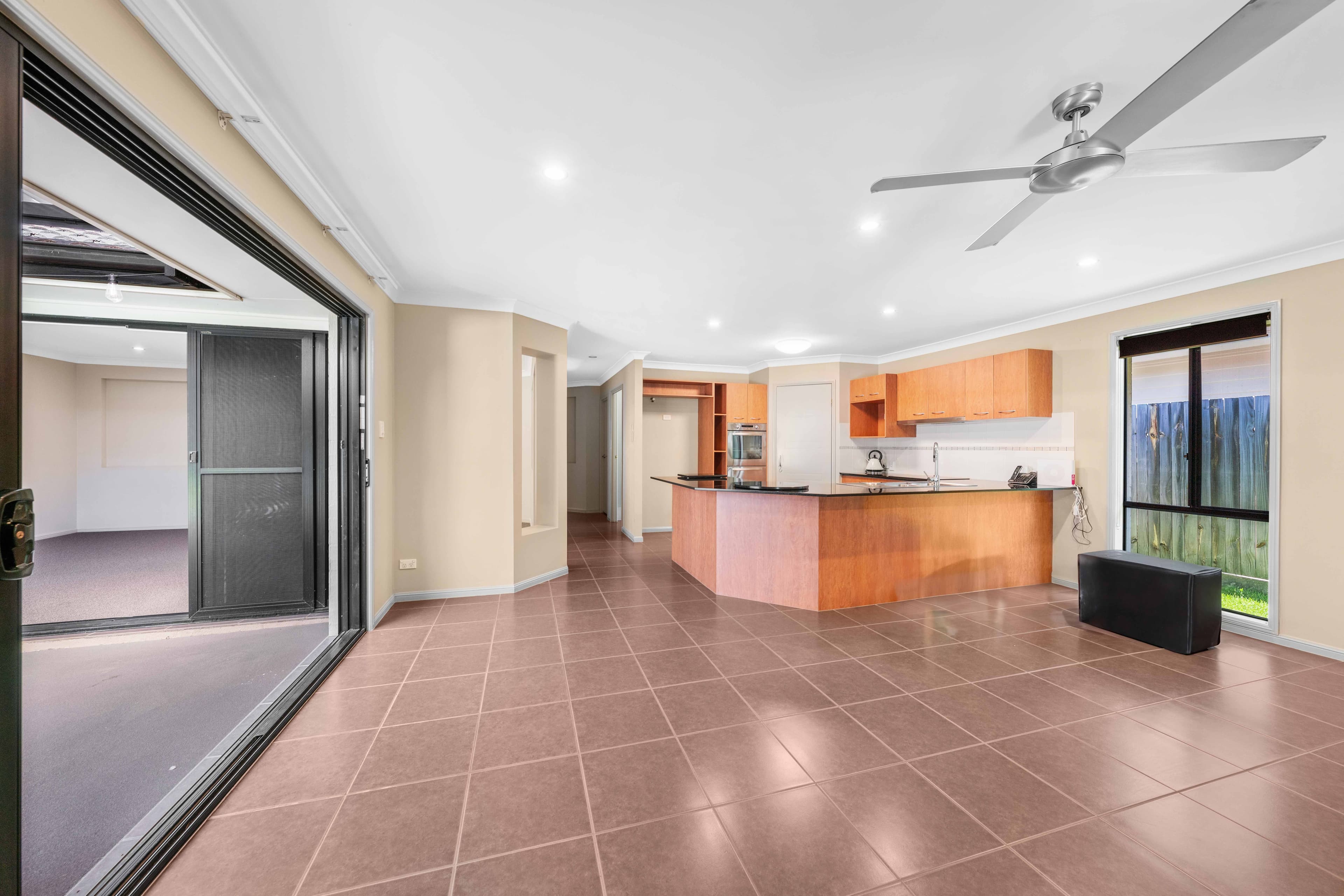 101 Red Gum Crescent, Wakerley, Wakerley - Thumbnail 3