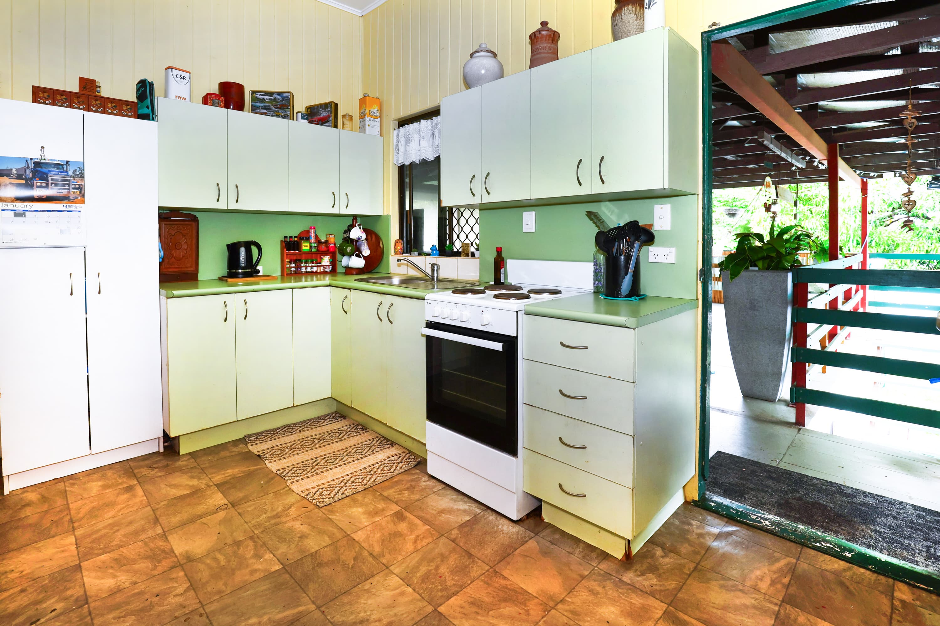 44 Halstead Street, Gulliver, Gulliver - Thumbnail 2