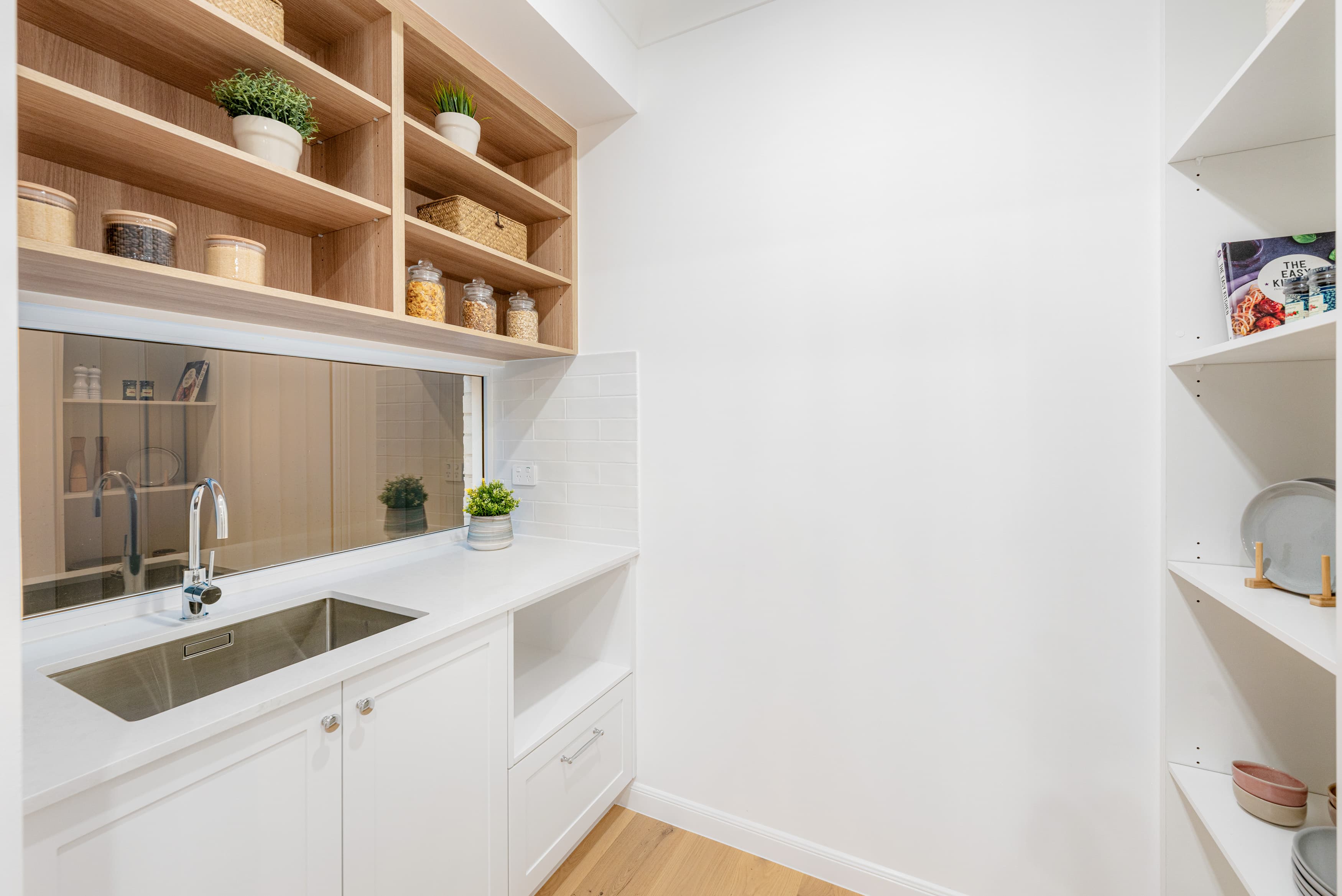 16 Ormiston Grove, Ormiston, Ormiston - Thumbnail 4