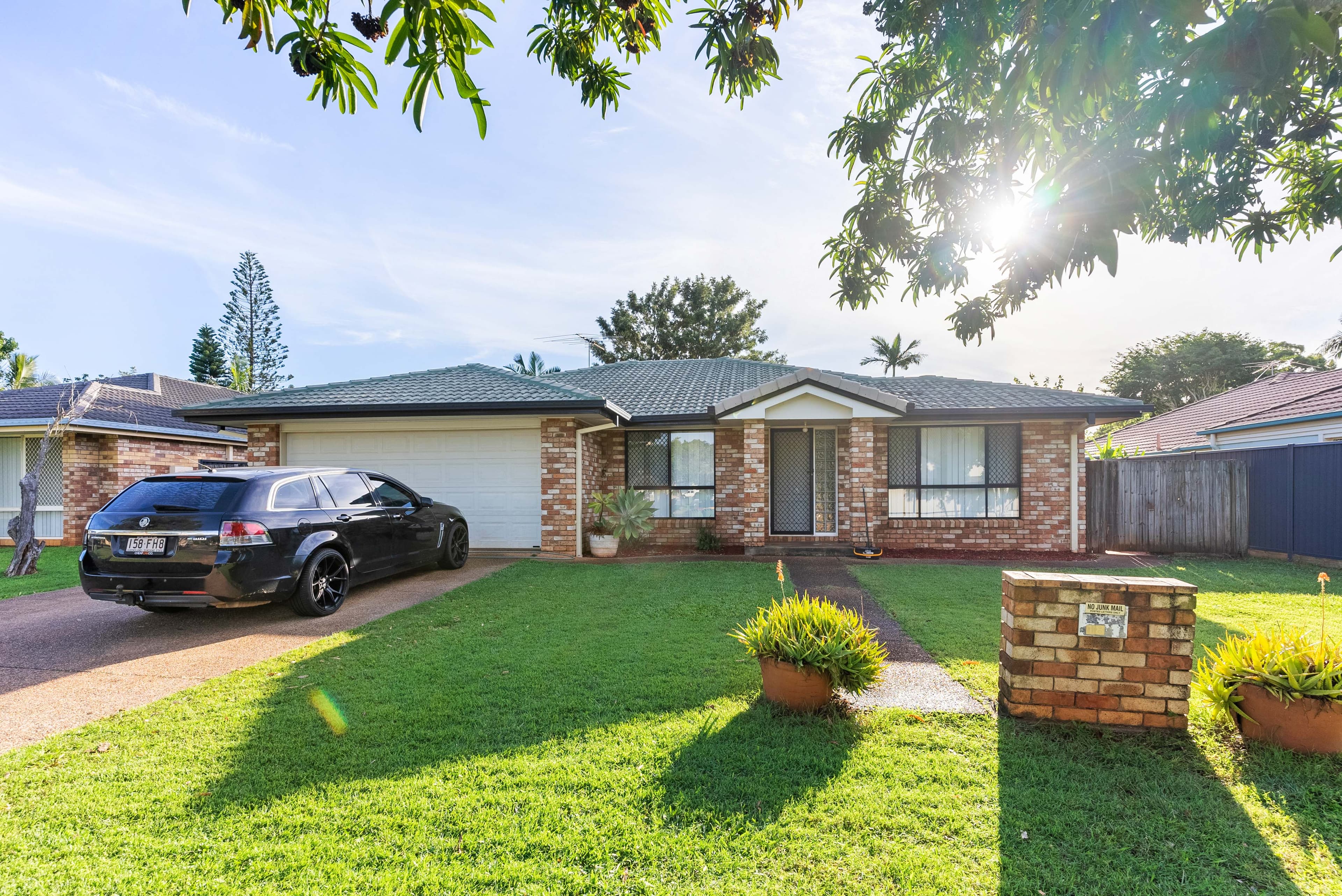 18 Omega Avenue, Cleveland, Cleveland - Image 1