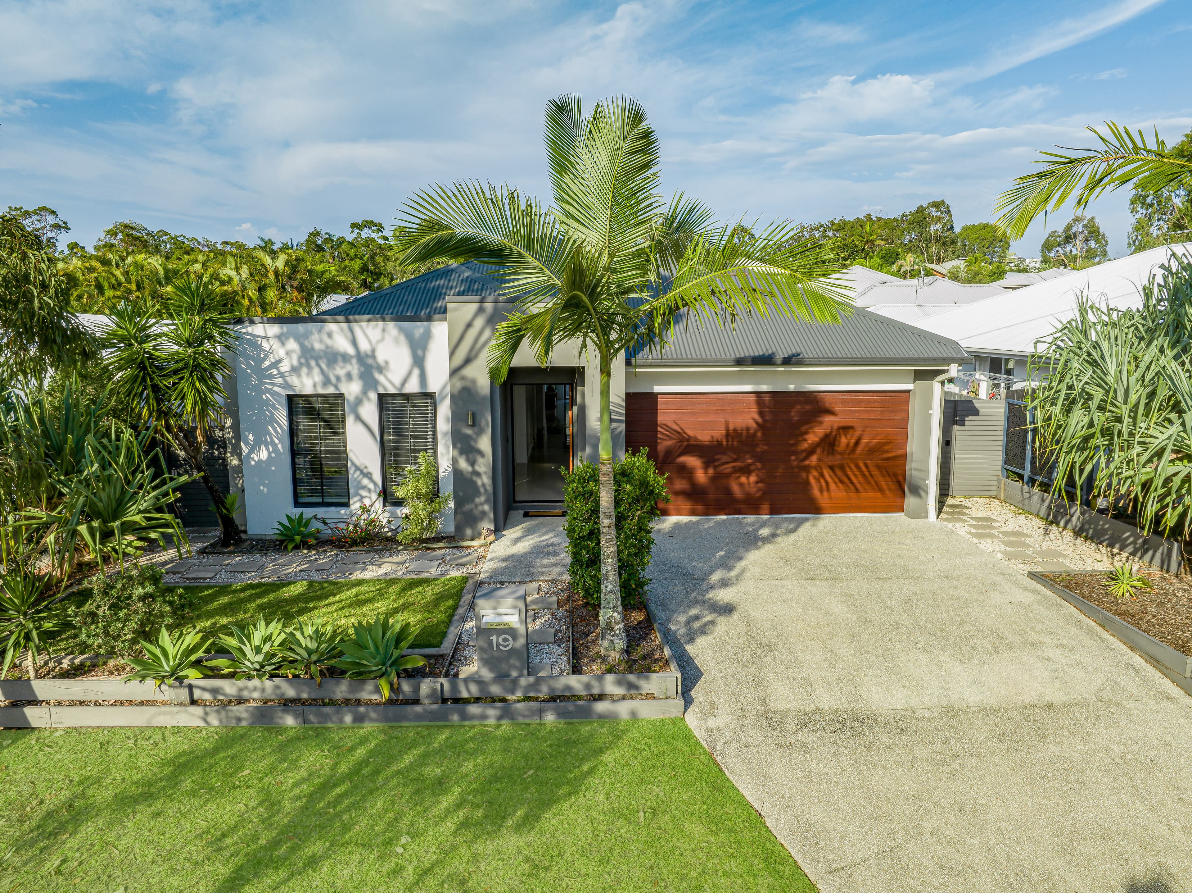 19 Brindabella Avenue, Peregian Springs, Peregian Springs - Image 1