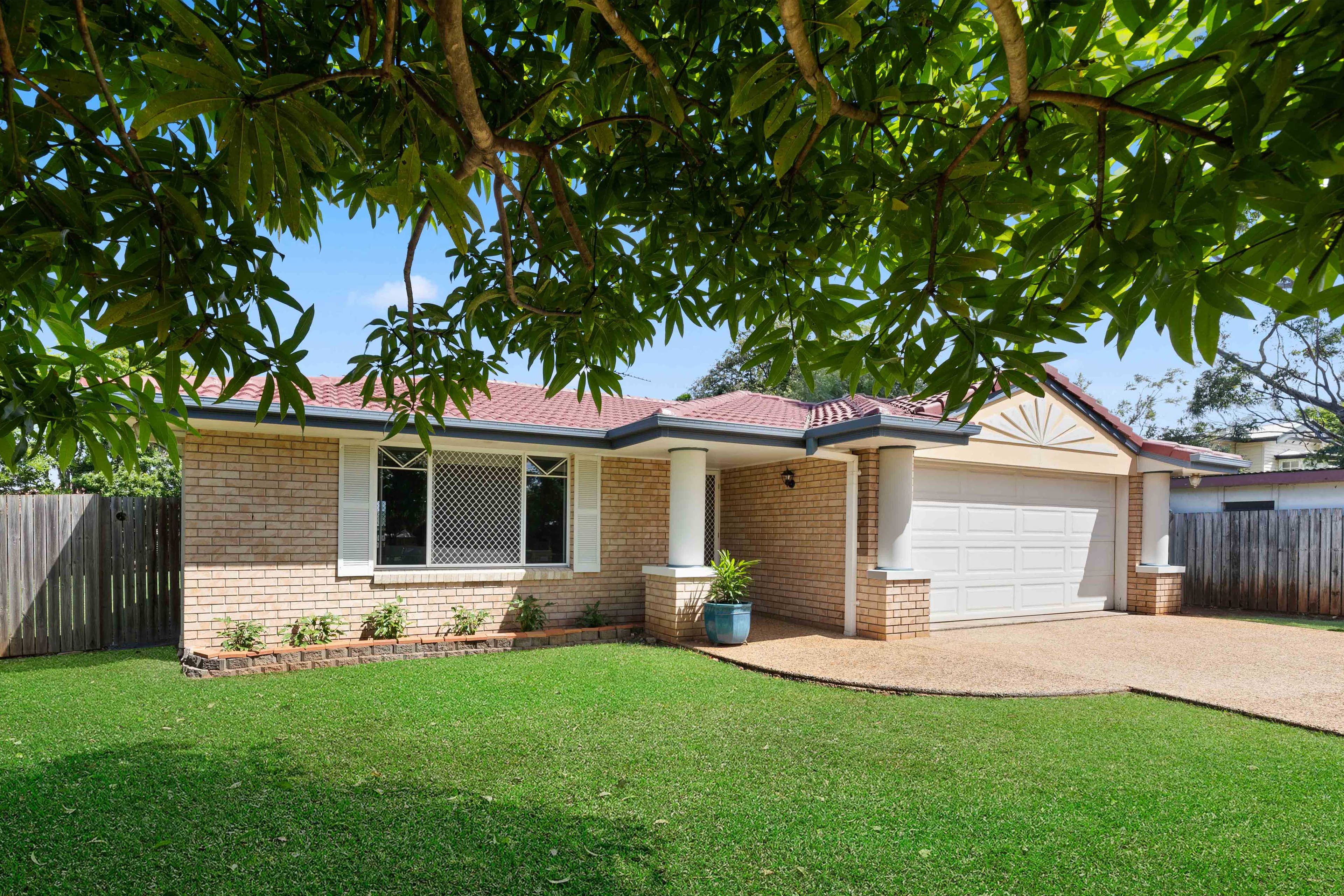 5 Burbank Road, Birkdale, Birkdale - Thumbnail 2