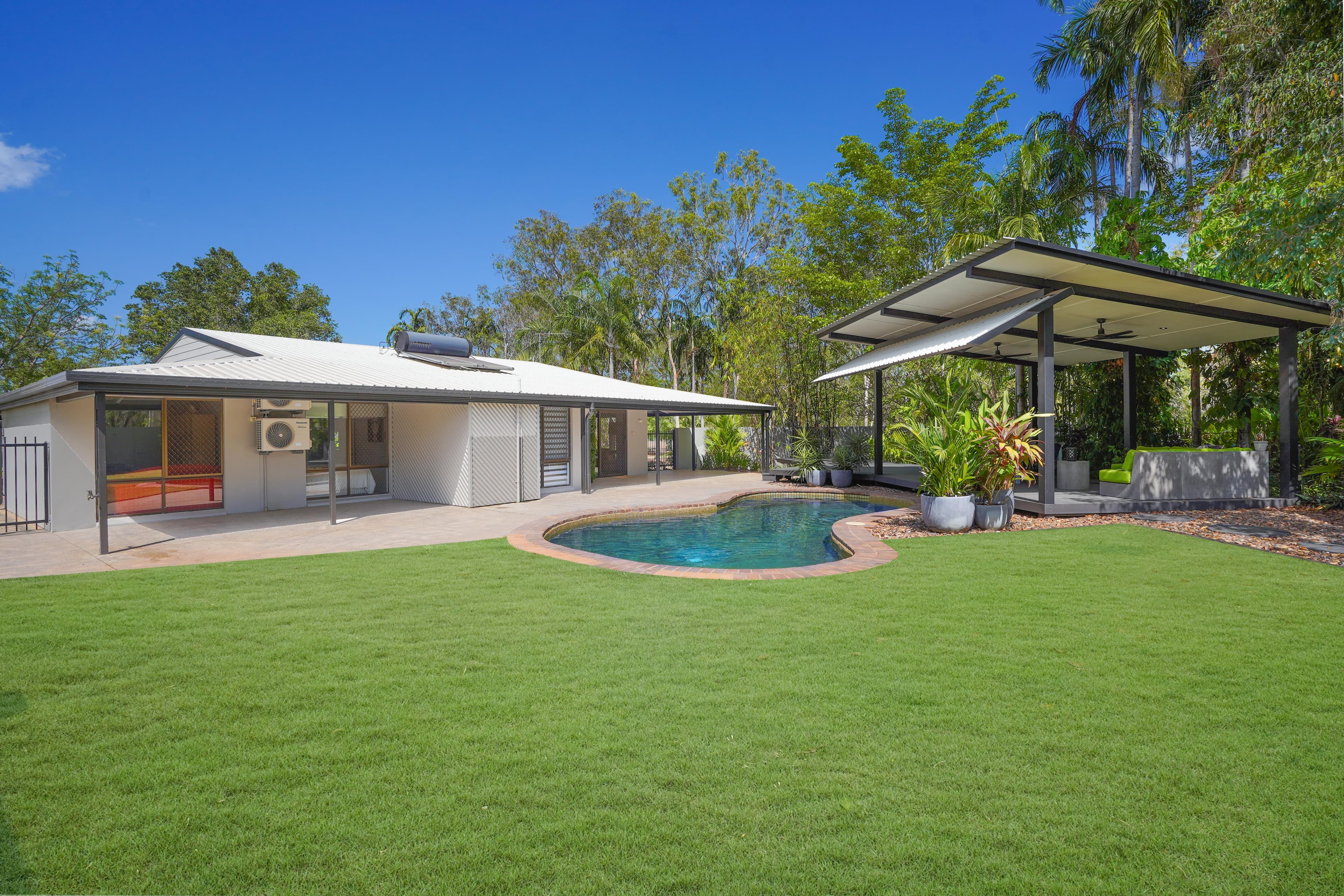 12 Brumby Court, Marlow Lagoon, Marlow Lagoon - Thumbnail 2
