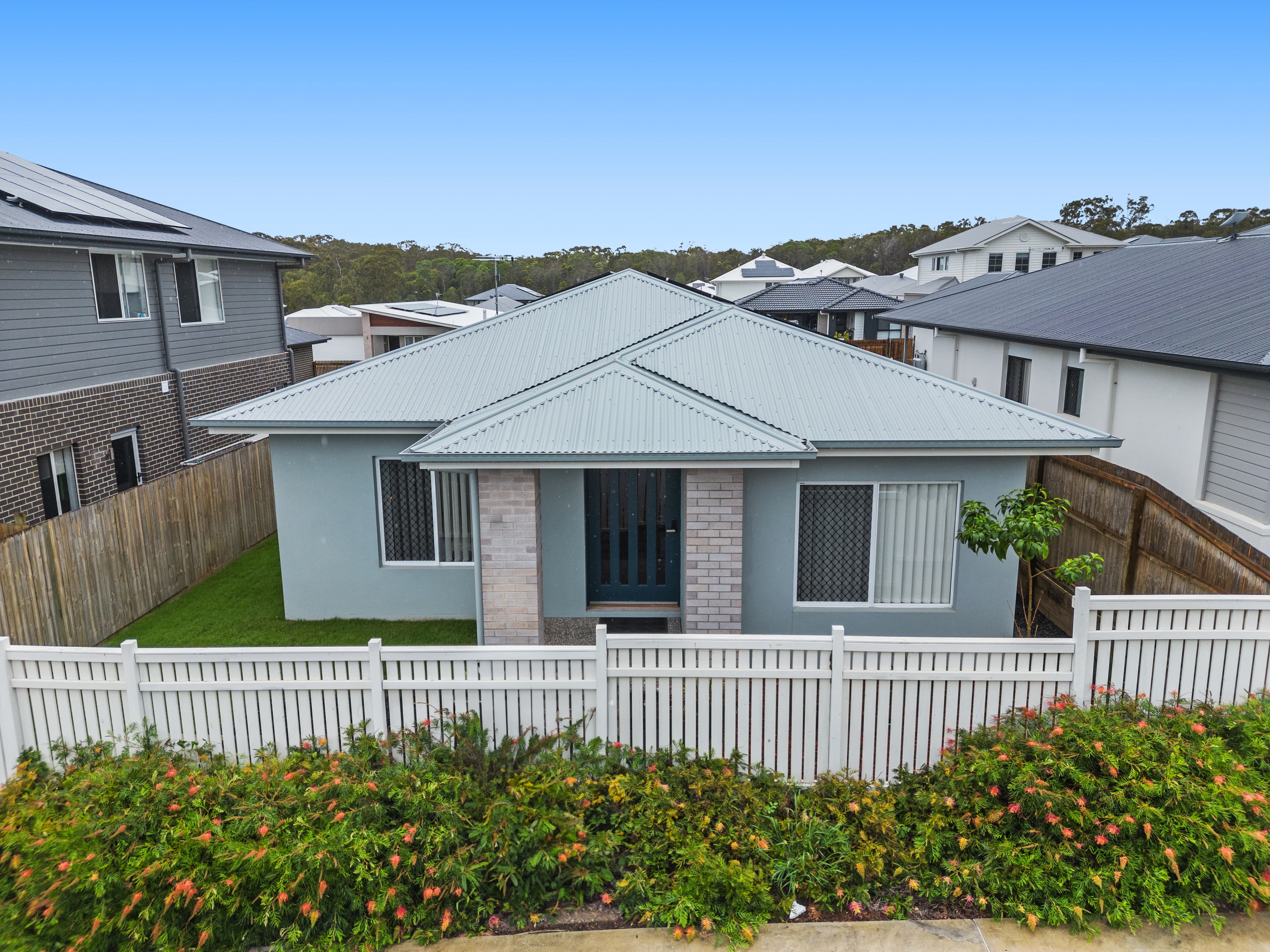 22 Shoreline Avenue, Redland Bay, Redland Bay - Image 1