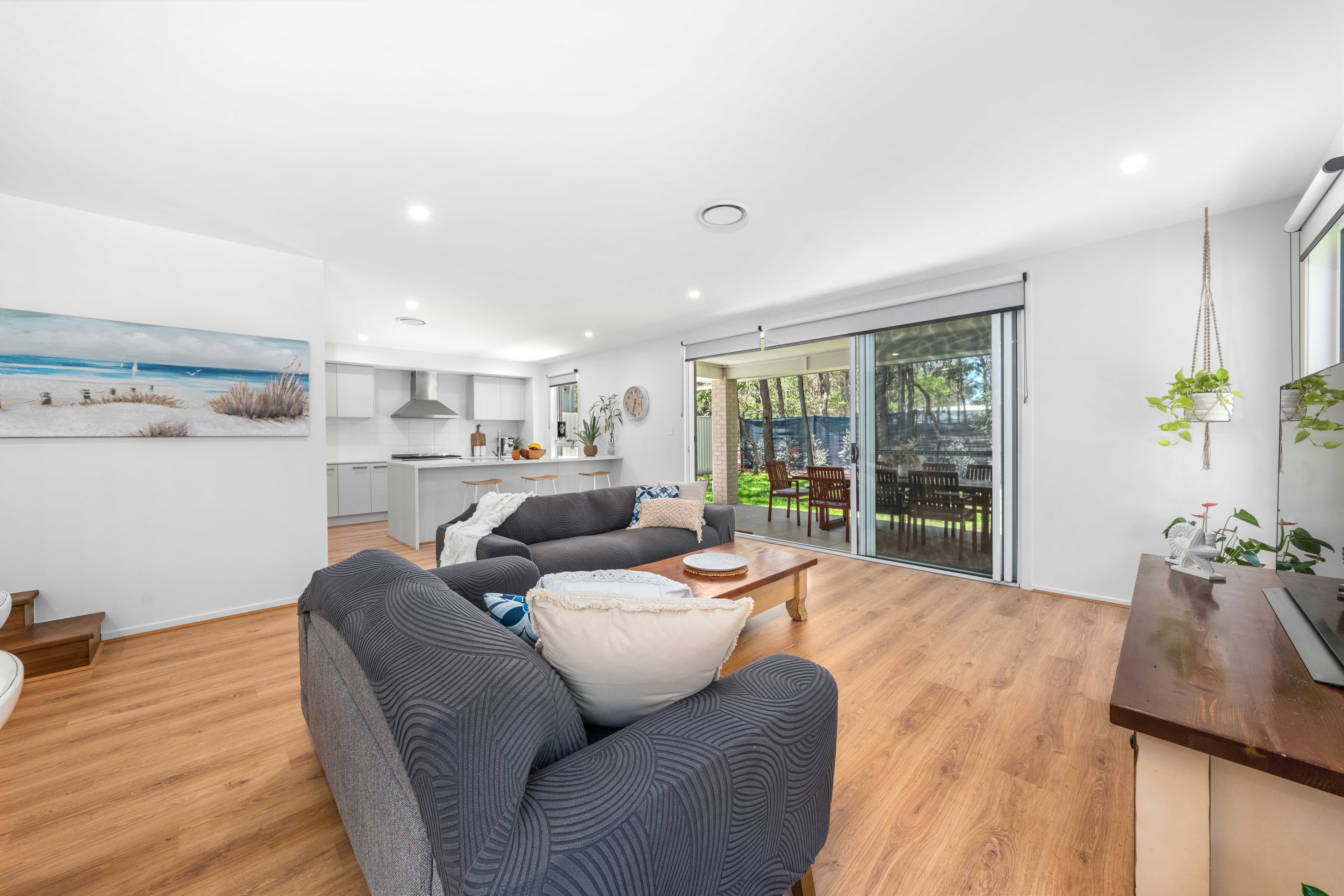32 Ormiston Grove, Ormiston, Ormiston - Thumbnail 5