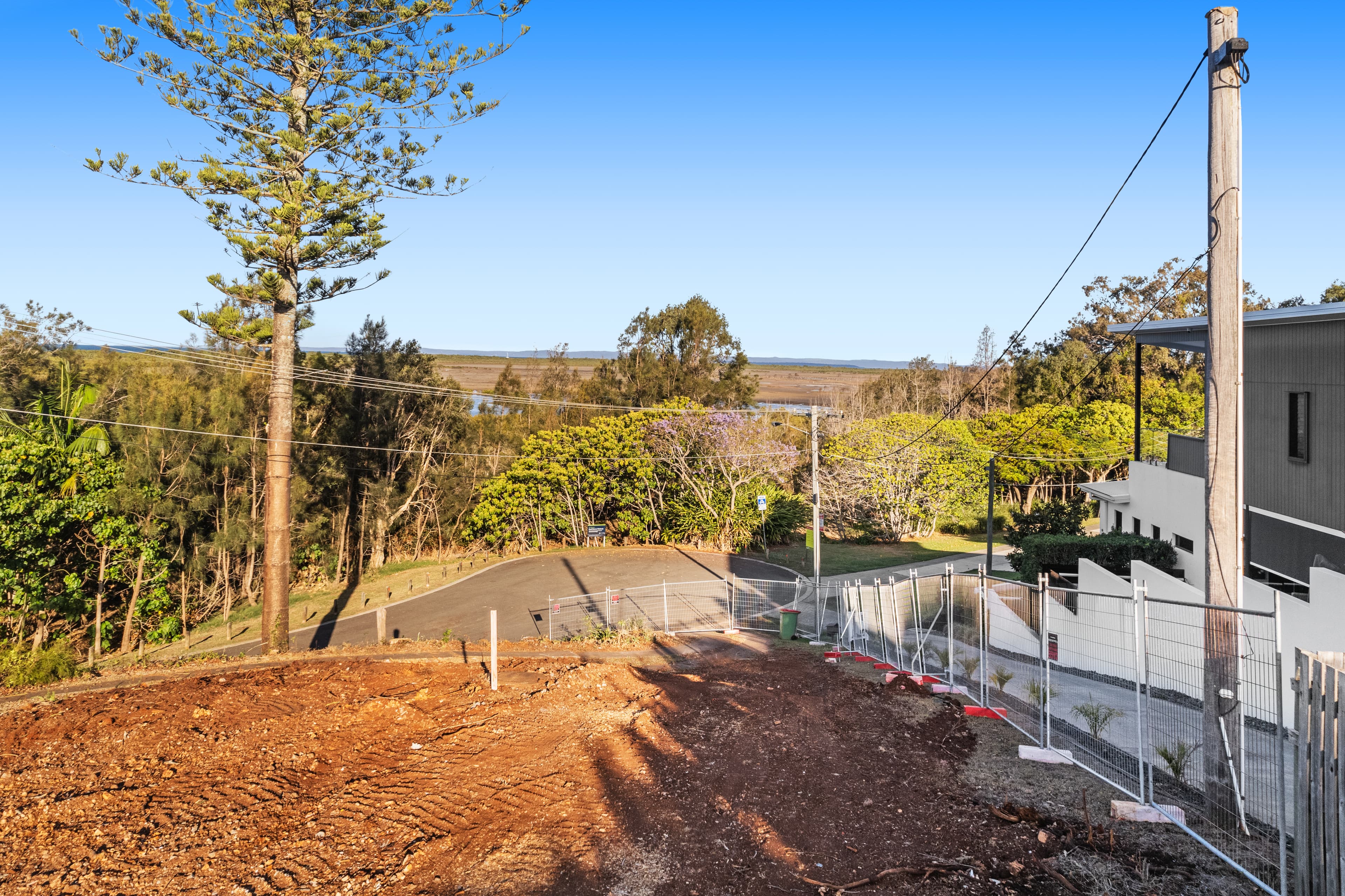 40-42 O'Connell Parade, Wellington Point, Wellington Point - Thumbnail 4