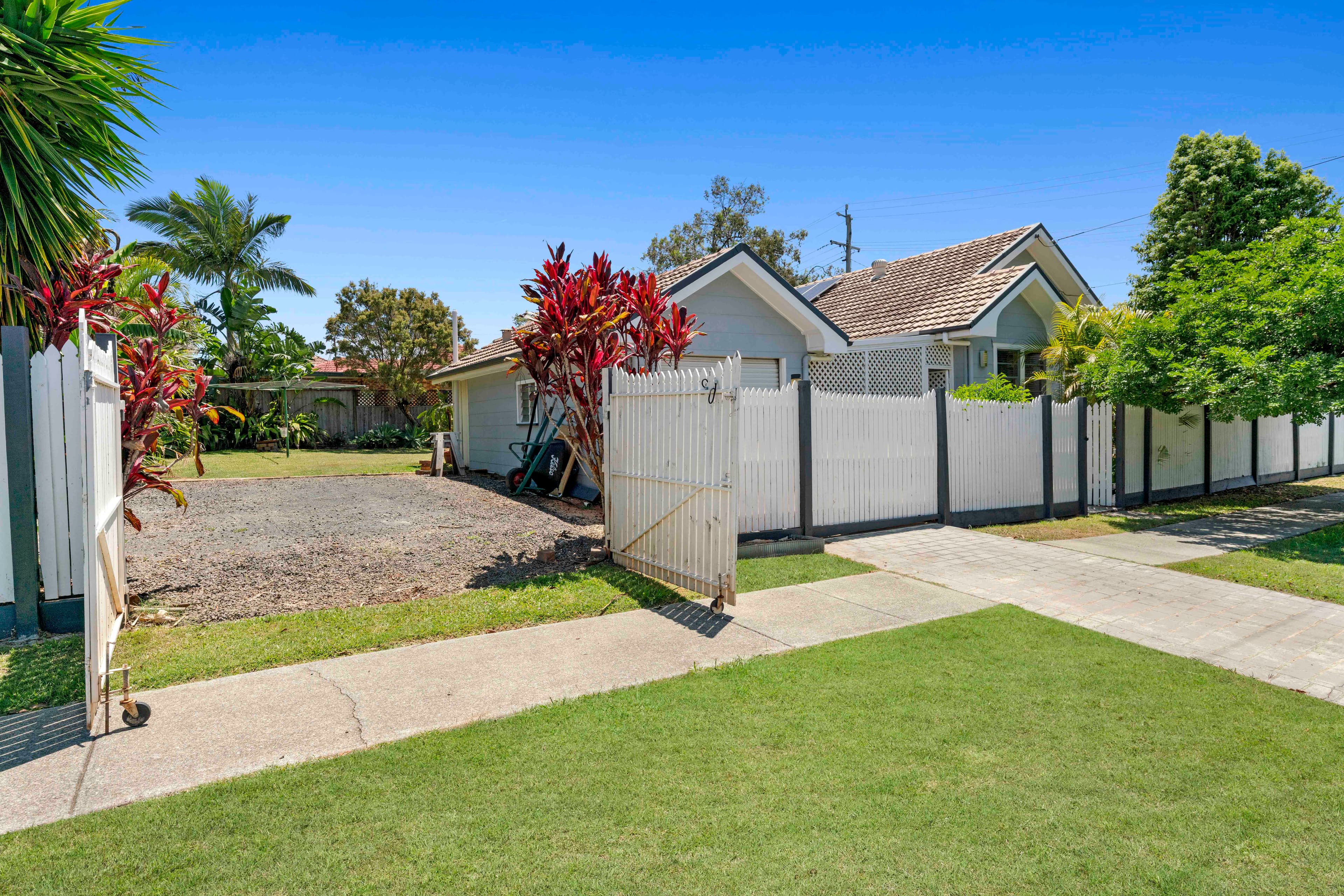 15 Major Street, Manly West, Manly West - Thumbnail 5