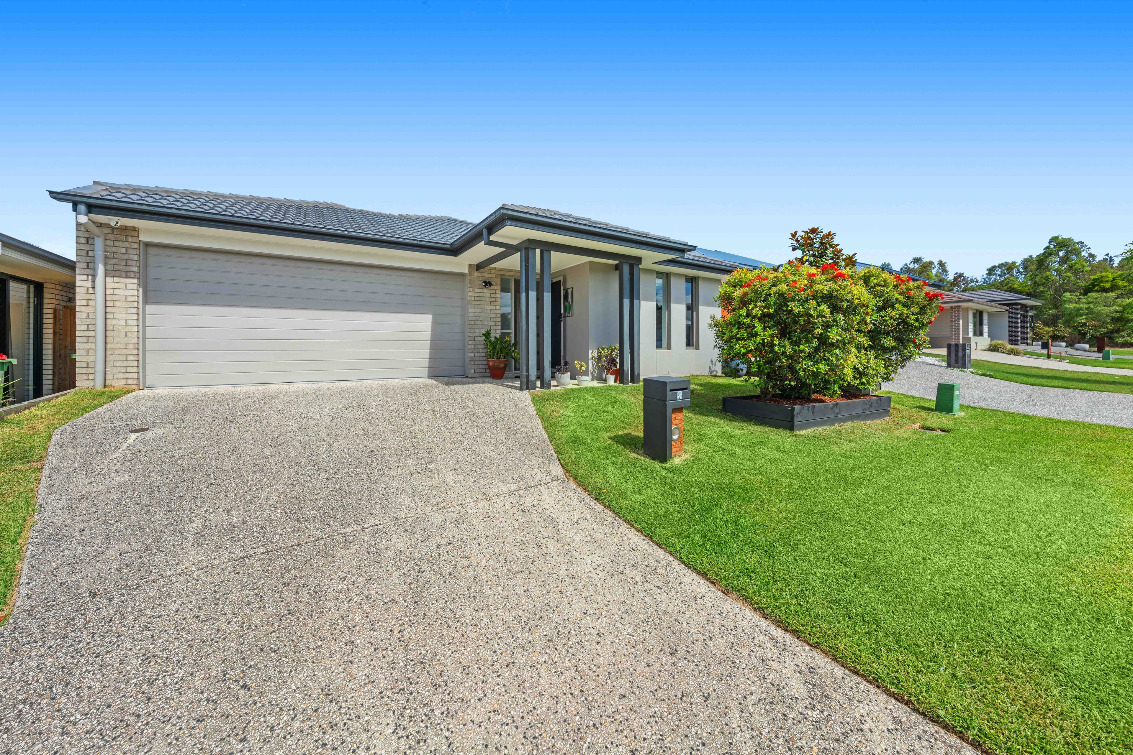 8 Bygraves Street, Thornlands, Thornlands - Image 1
