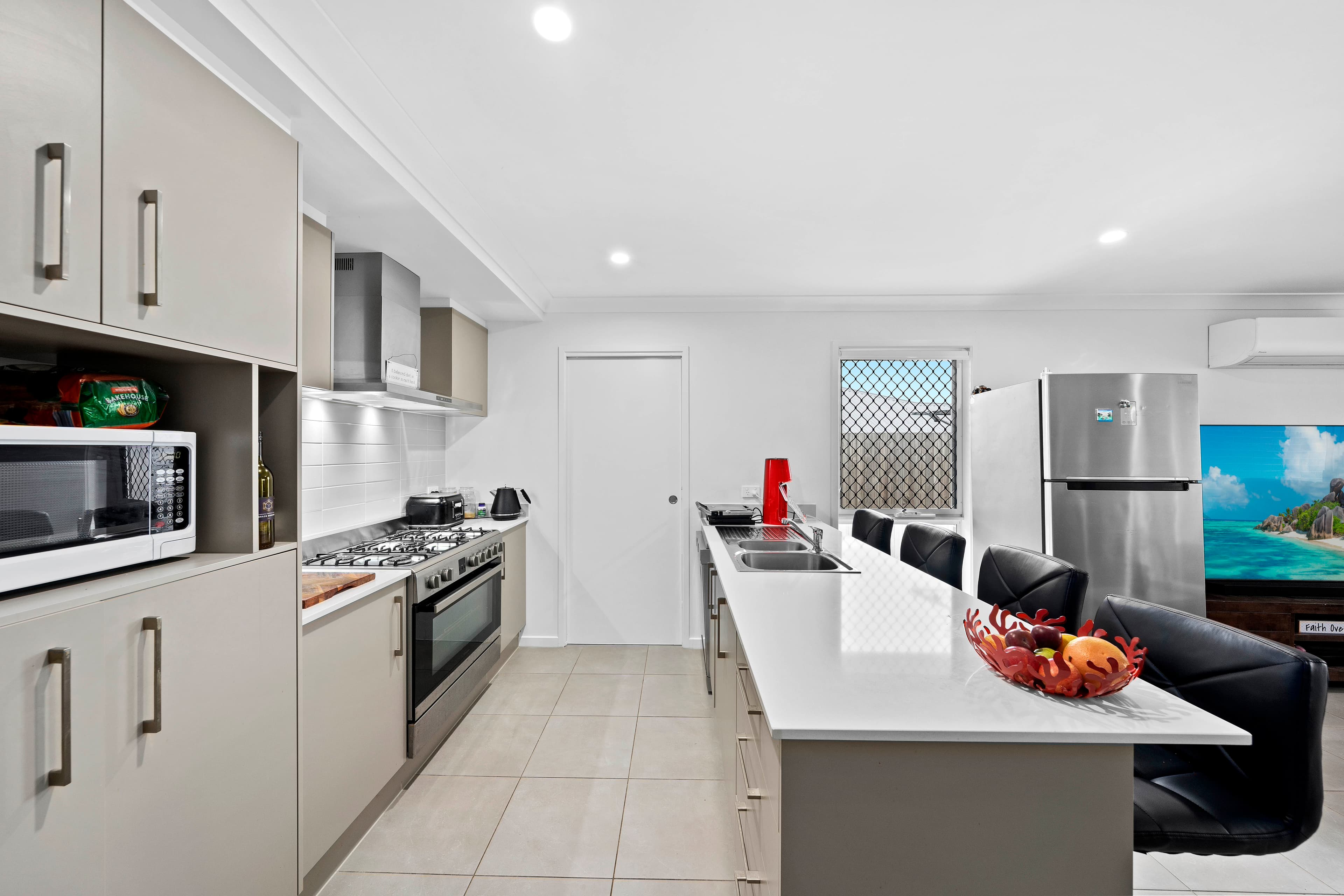 12 Lochridge Street, Thornlands, Thornlands - Thumbnail 4