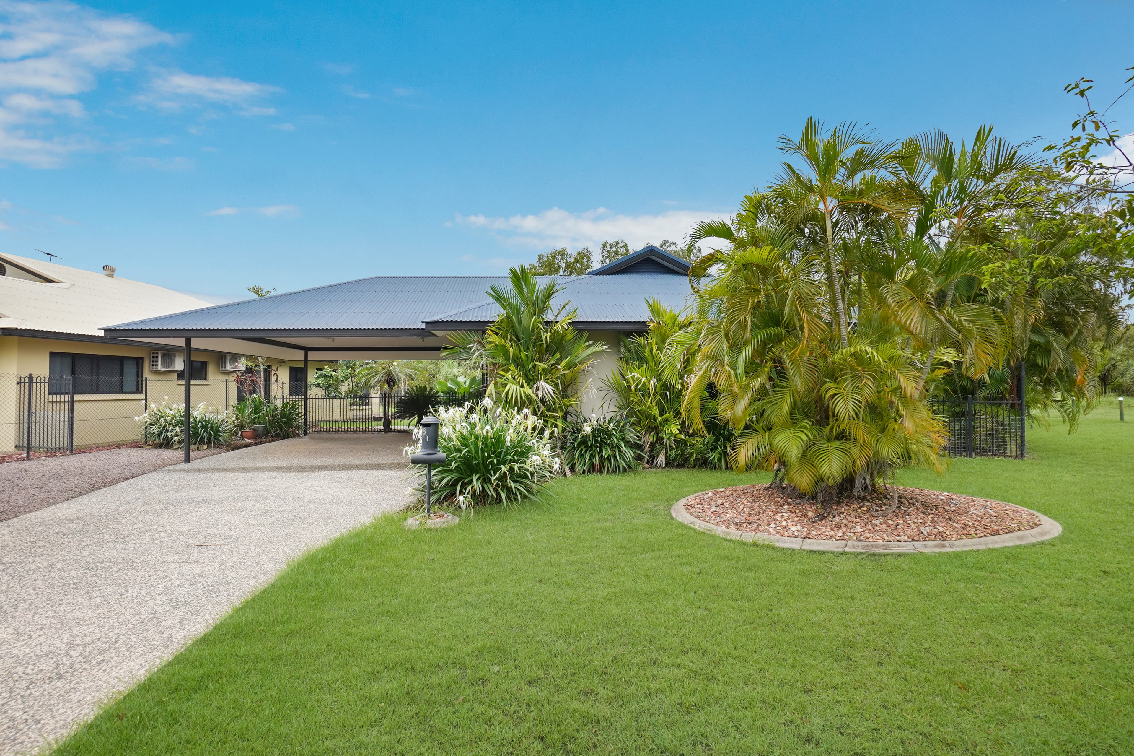 8 Davenport Court, Gunn, Gunn - Image 1
