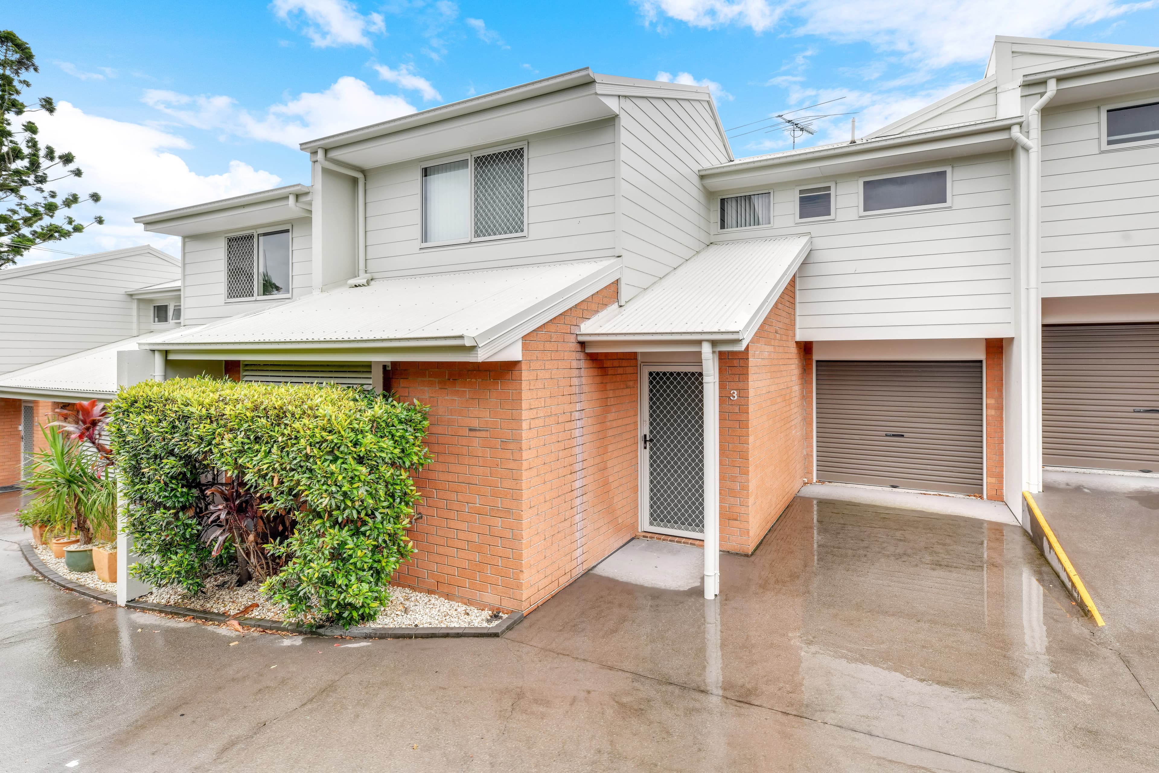 Unit 3/4 Spencer Street, Redbank, Redbank - Image 1