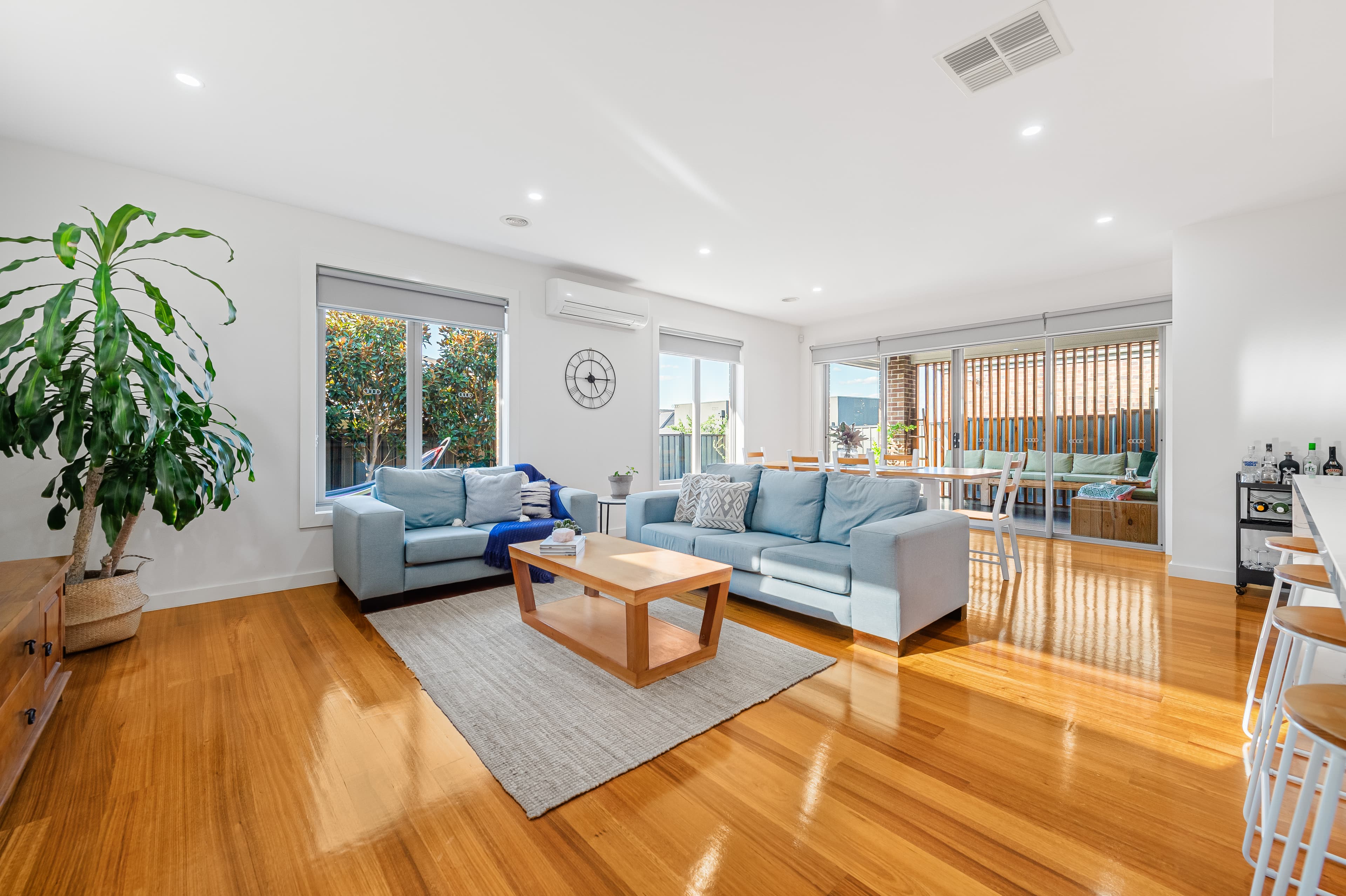 9 Montvale Drive, Craigieburn, Craigieburn - Thumbnail 5