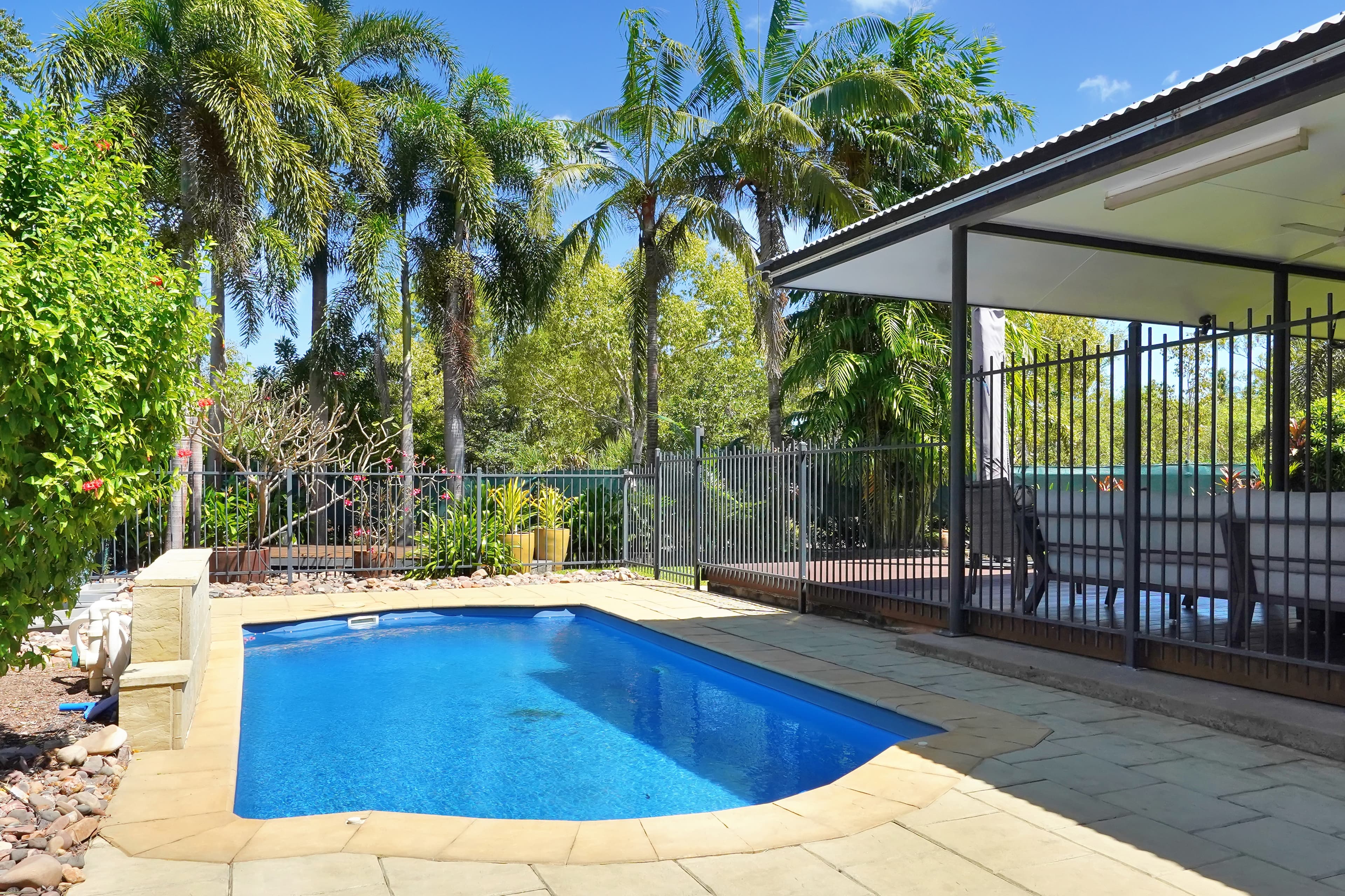 11 Hale Court, Gunn, Gunn - Image 1
