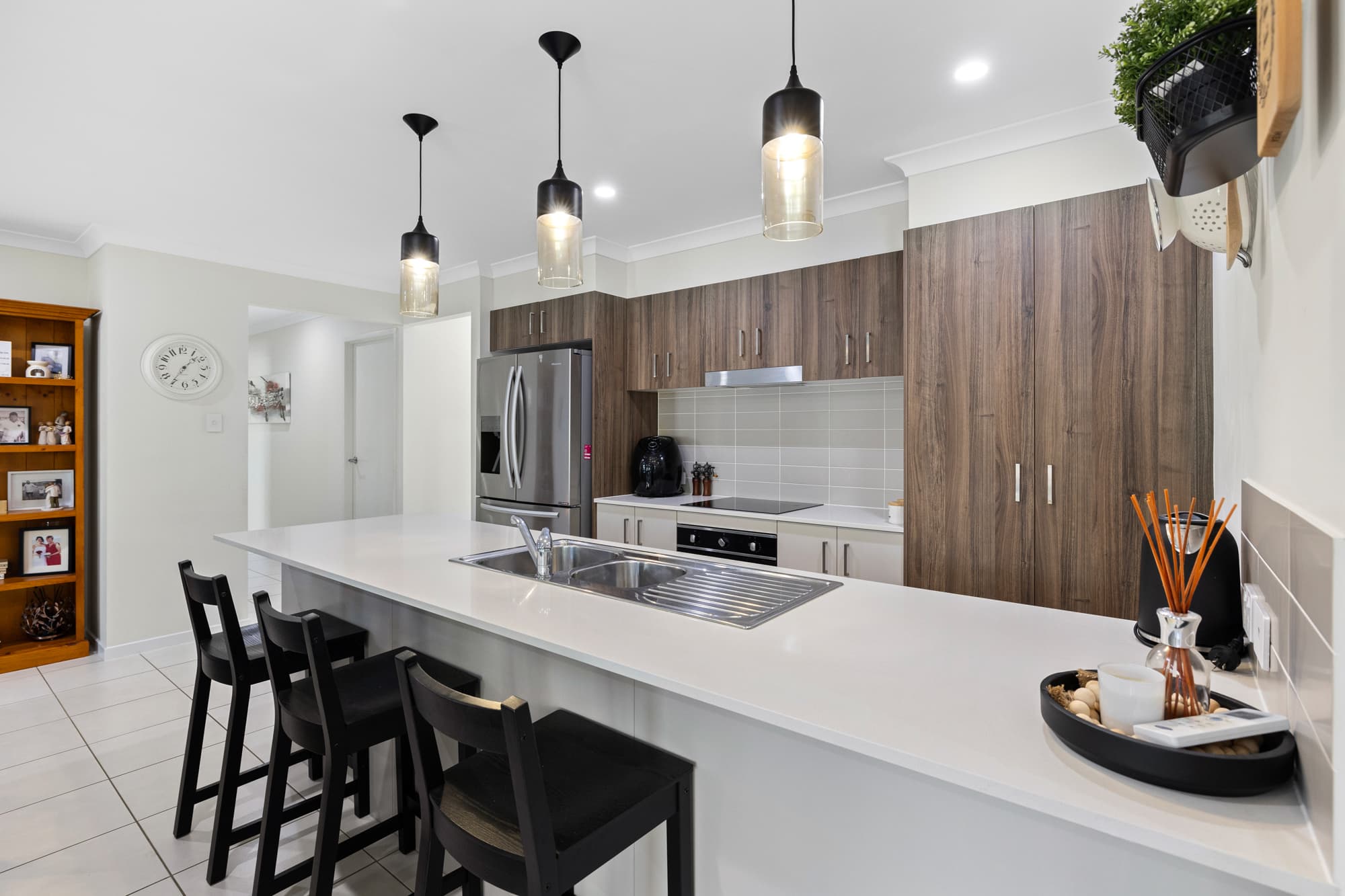 27 Marcoola Street, Thornlands, Thornlands - Thumbnail 2