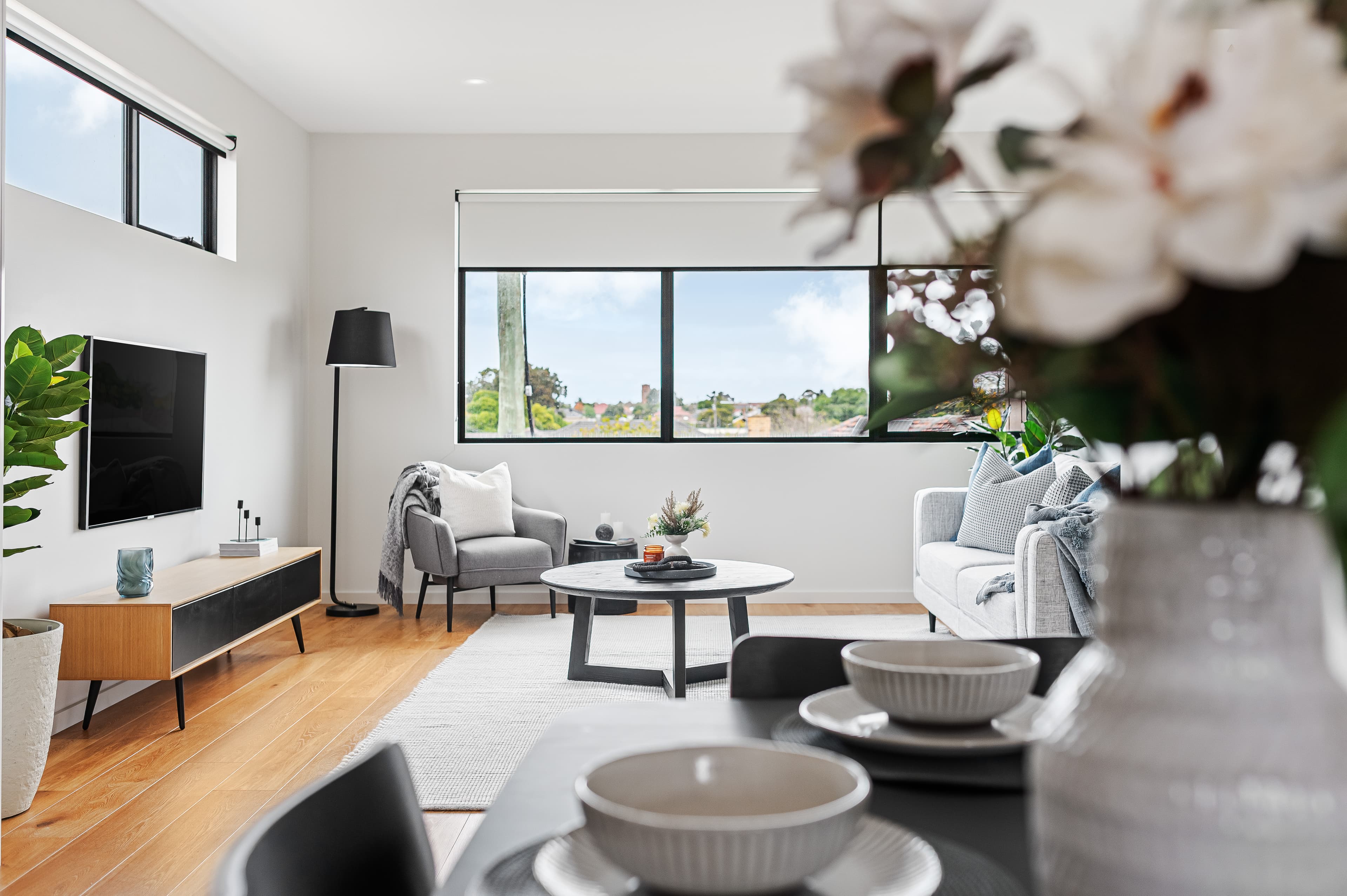 1/8 Service Street, Sunshine, Sunshine - Image 1