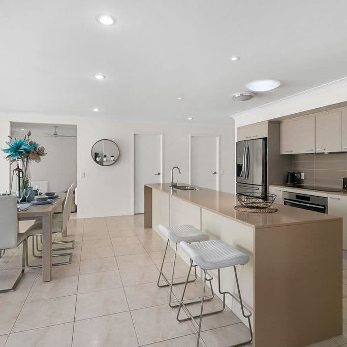 105 Kinross Road, Thornlands, Thornlands - Thumbnail 3
