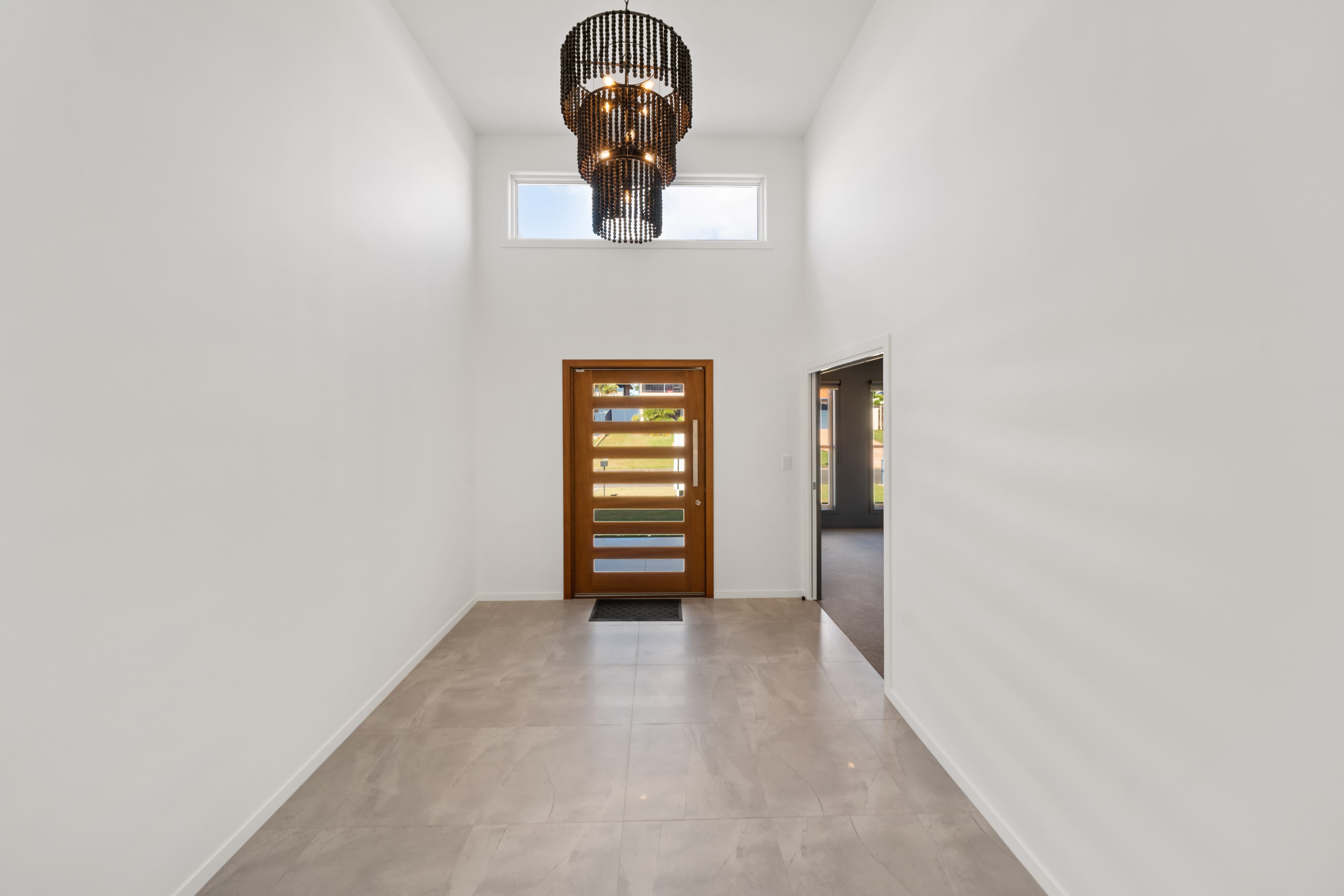 5 Saint Clair Court, Redland Bay, Redland Bay - Thumbnail 3
