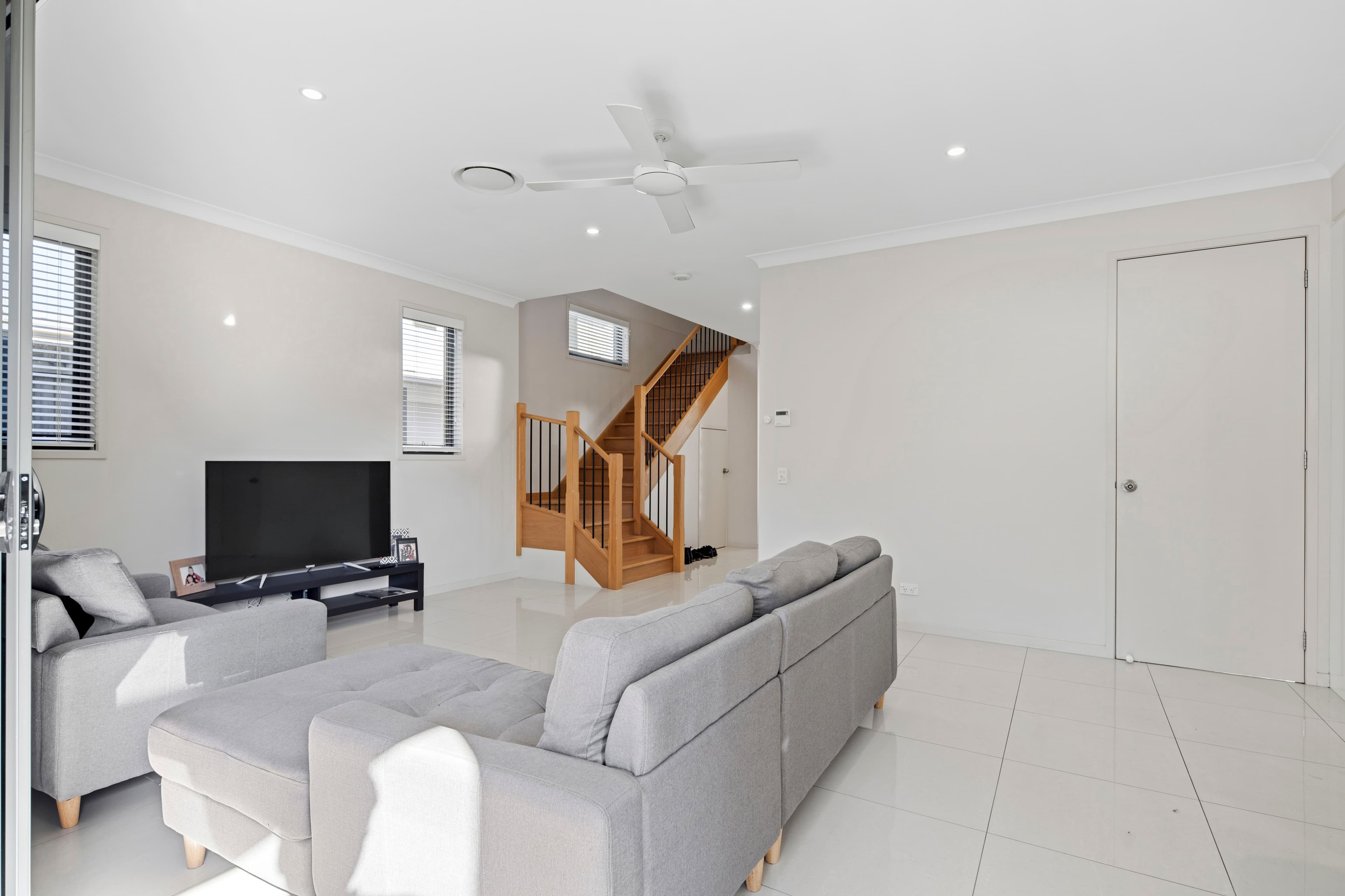 6/10-12 Bainbridge Street, Ormiston, Ormiston - Thumbnail 3