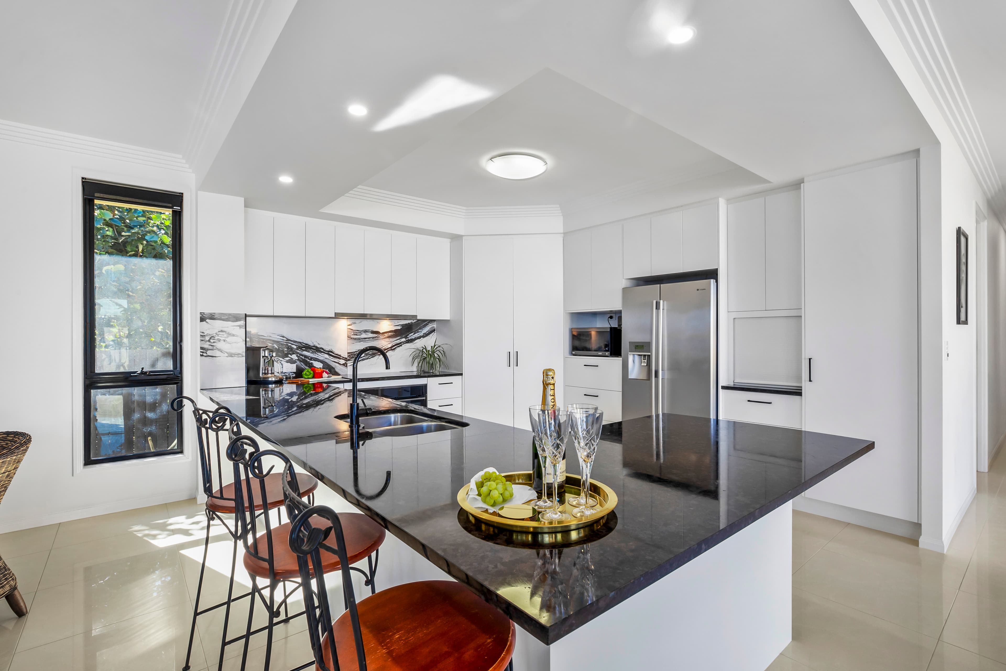 14 Veerings Crescent, Twin Waters, Twin Waters - Thumbnail 5