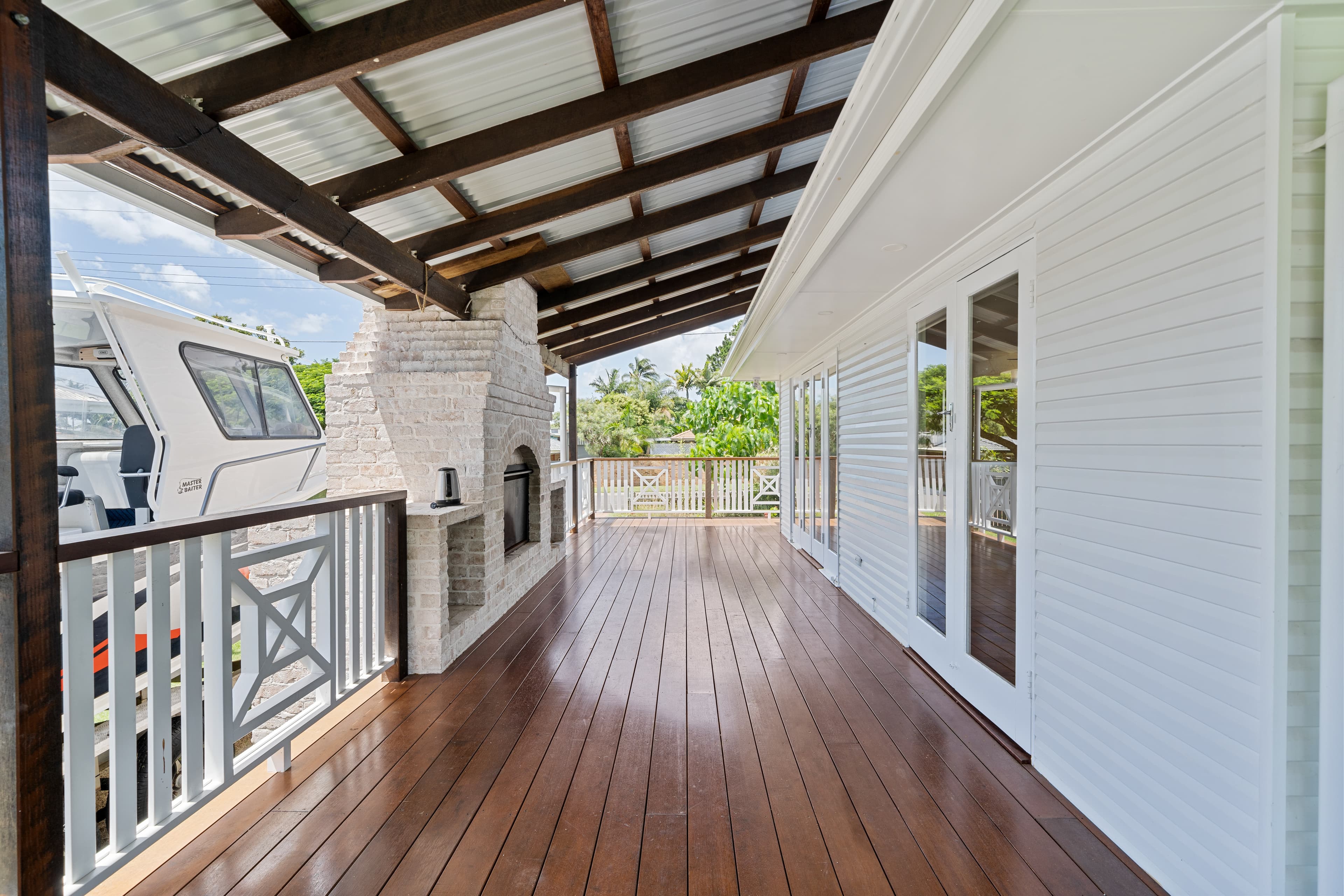 16 Coburg Street East, Cleveland, Cleveland - Thumbnail 2