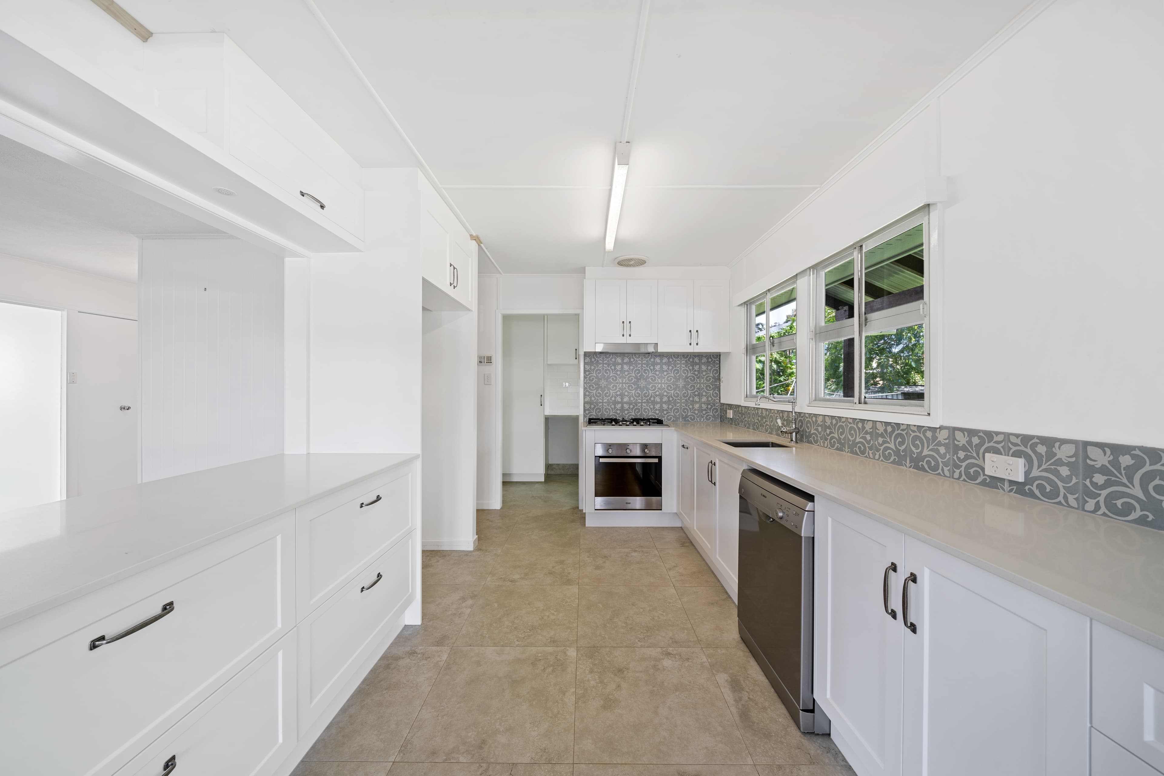 16 Coburg Street East, Cleveland, Cleveland - Thumbnail 7
