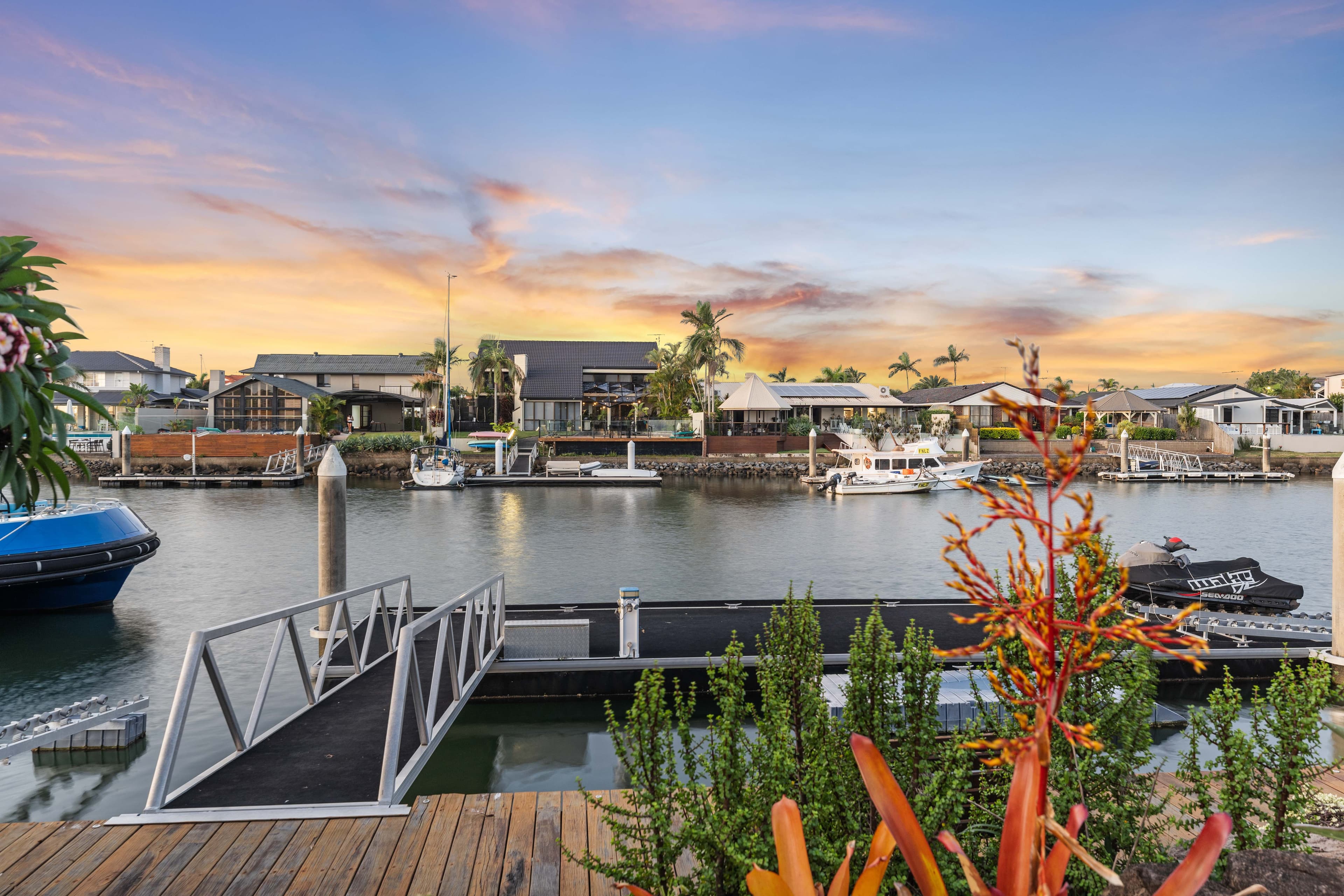 38 Compass Court, Raby Bay, Raby Bay - Thumbnail 4