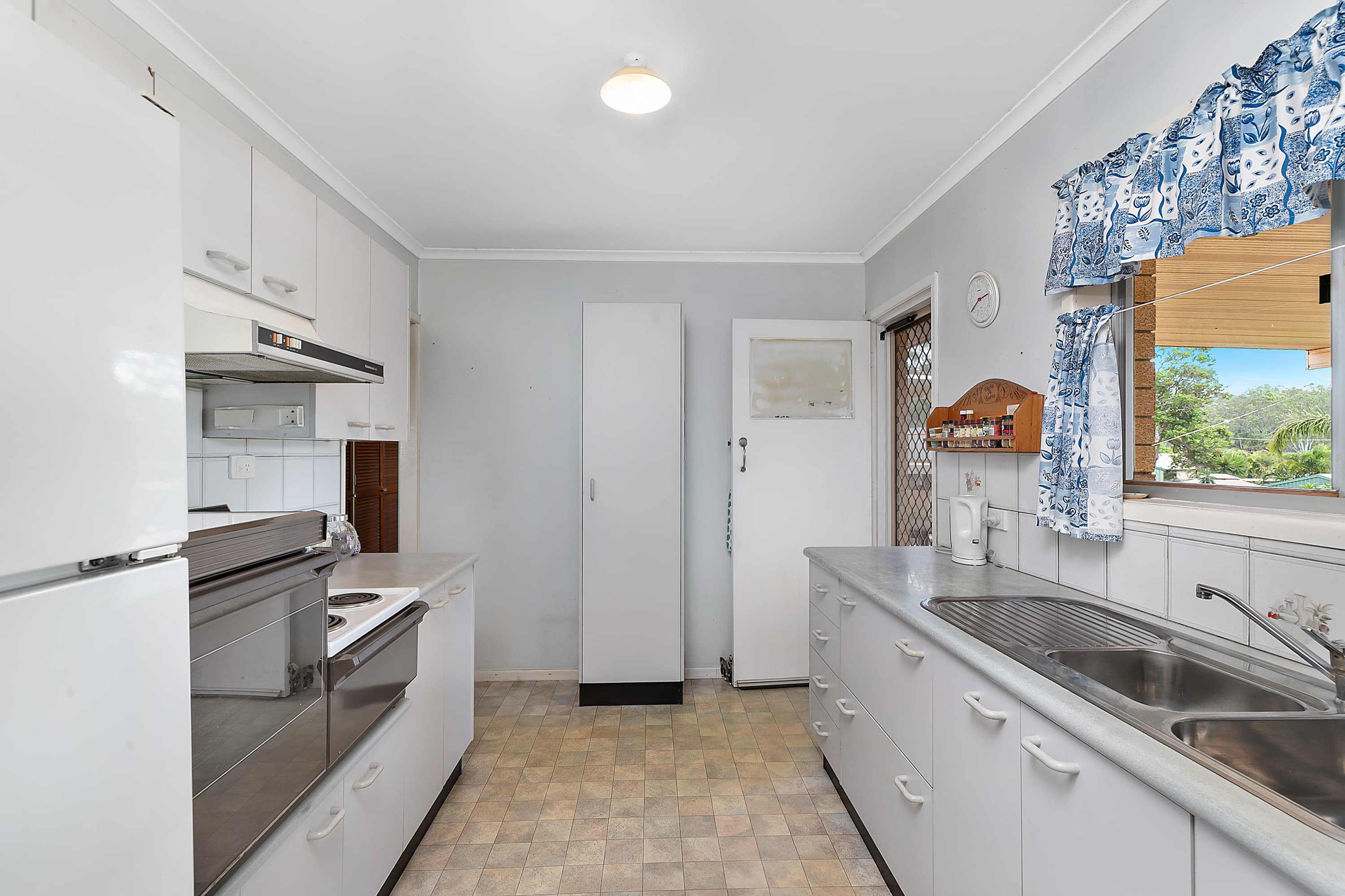 7 Drevesen Avenue, Cleveland, Cleveland - Thumbnail 7