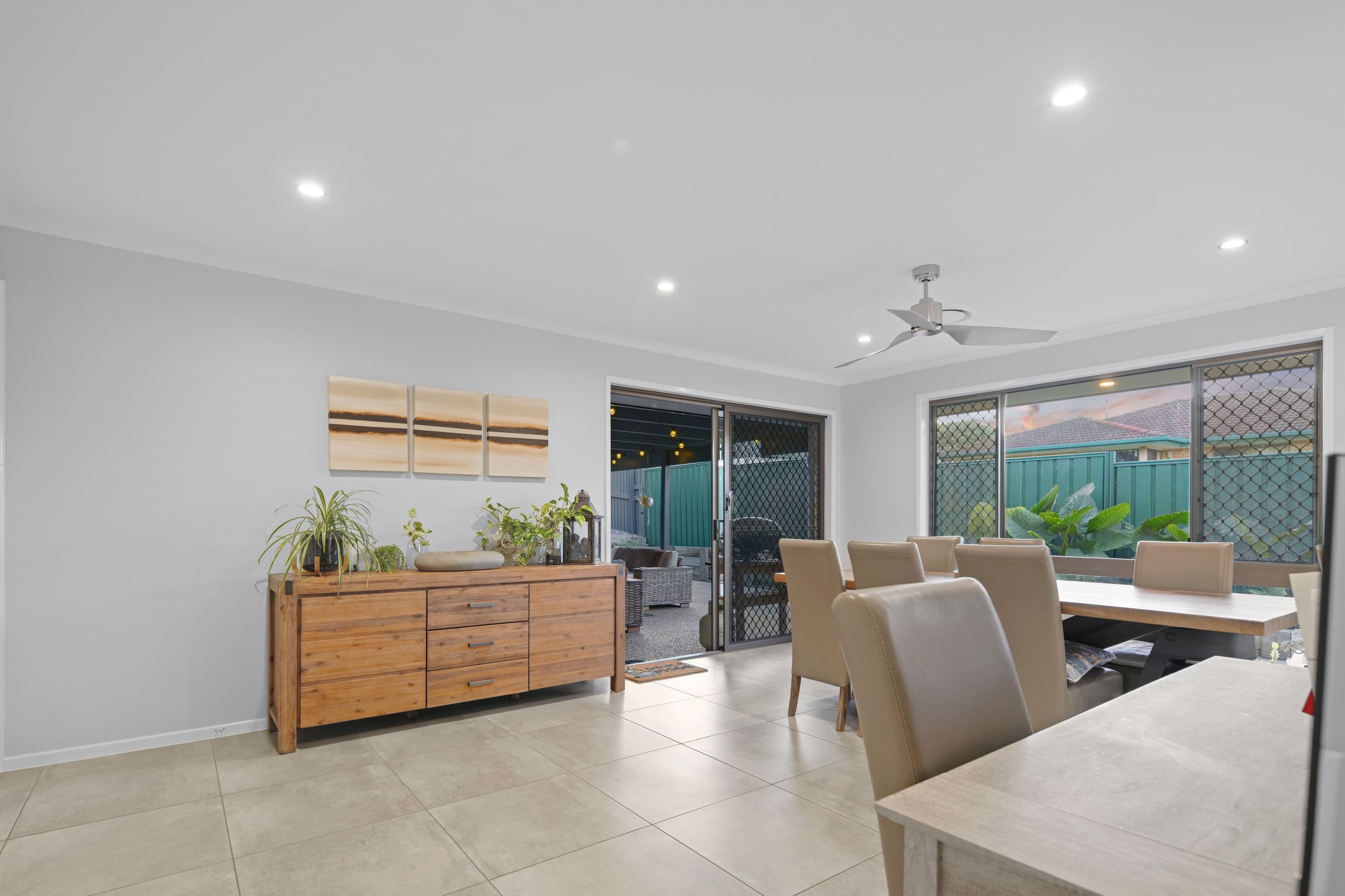 6 Hucker Court, Cleveland, Cleveland - Thumbnail 6