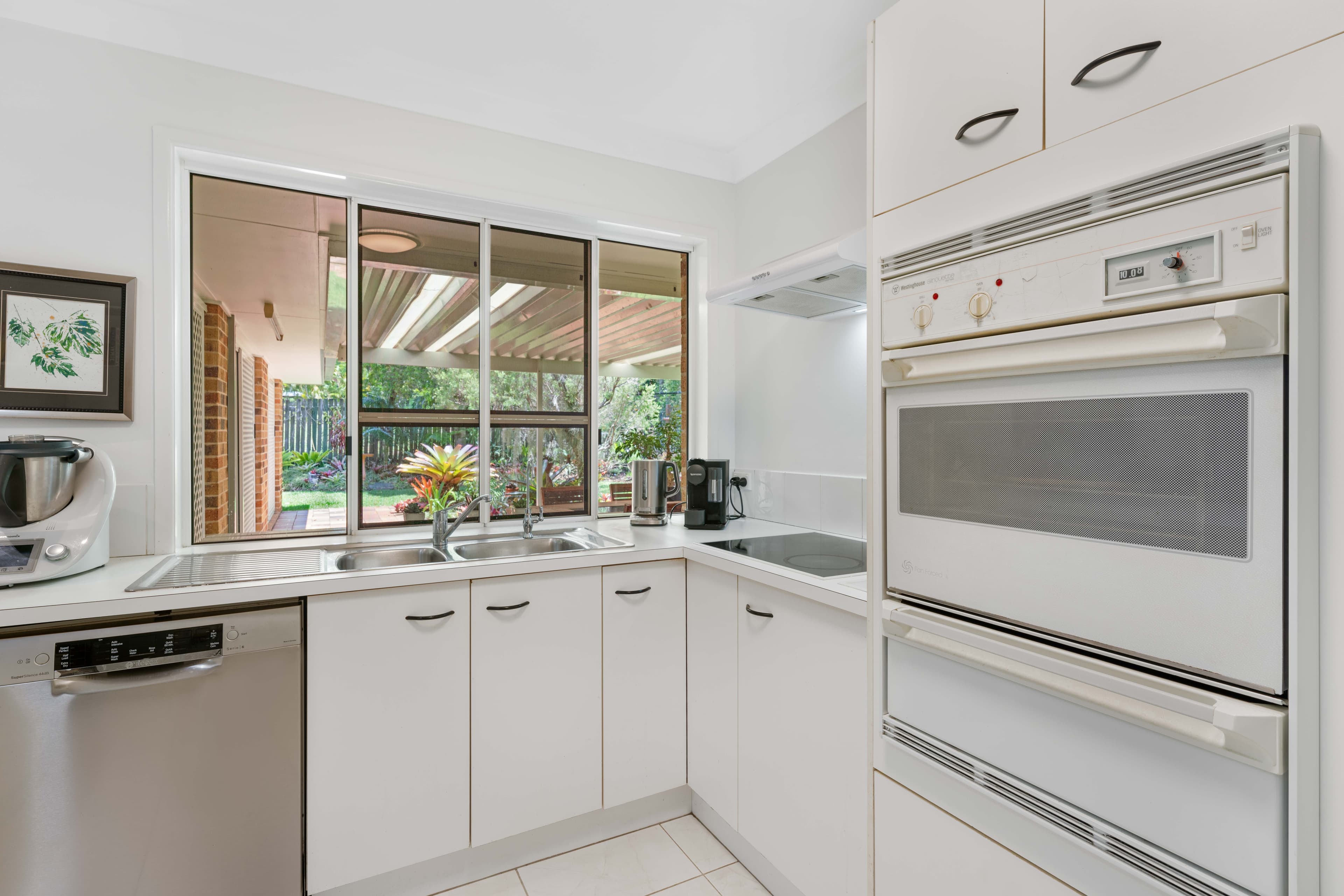 8 Janlaw Street, Cleveland, Cleveland - Thumbnail 7
