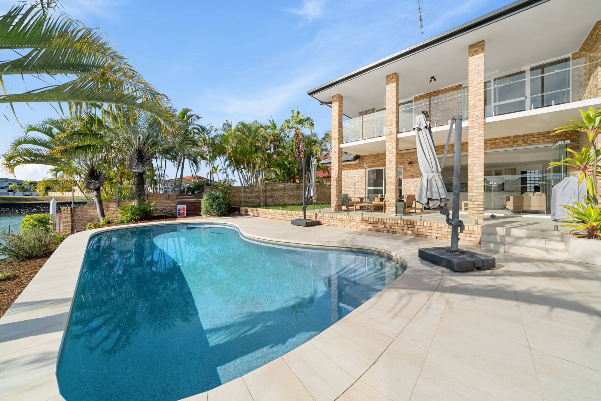 10 Kinsail Court, Raby Bay, Raby Bay - Thumbnail 3