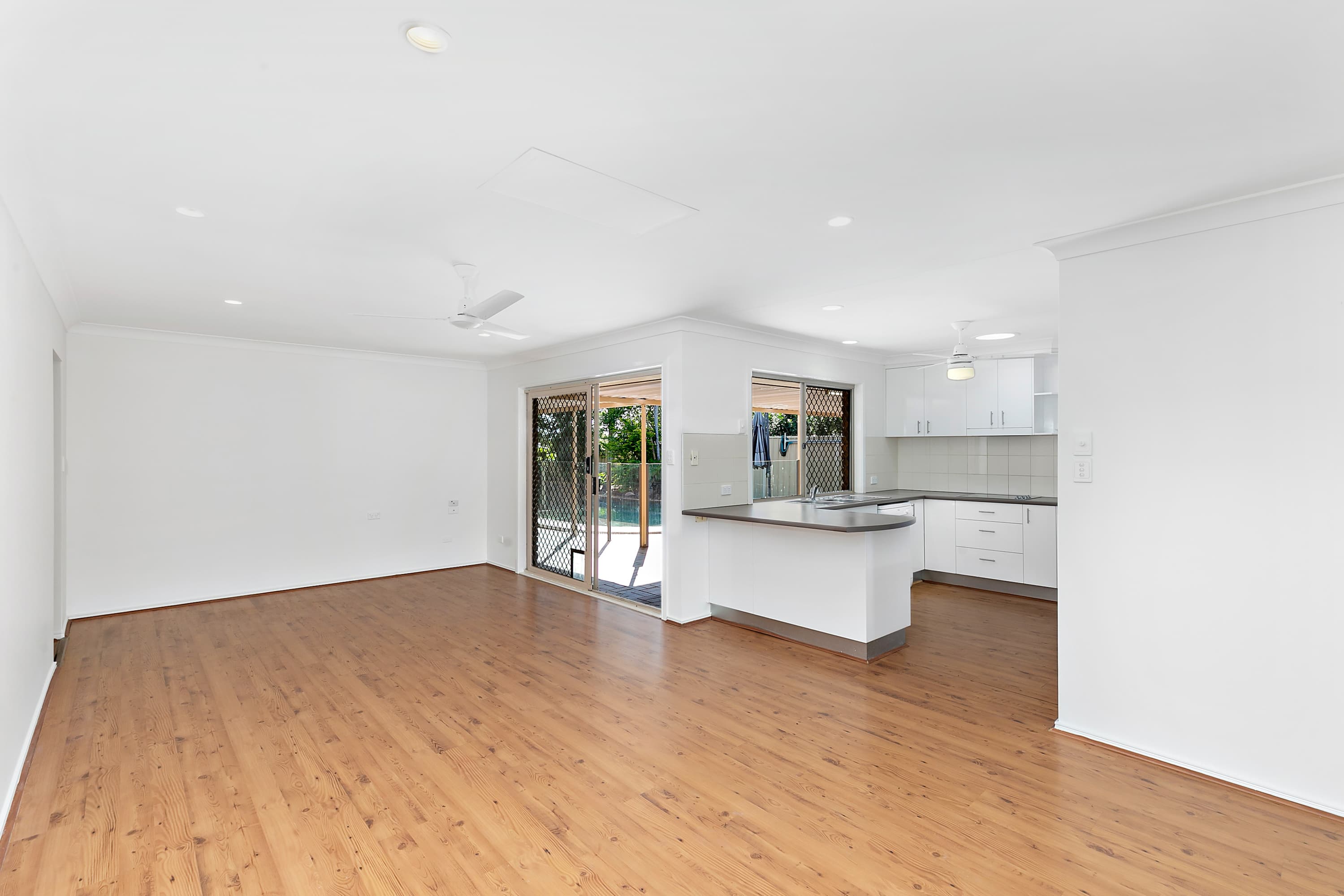 18 Kooringa Avenue, Cleveland, Cleveland - Thumbnail 7