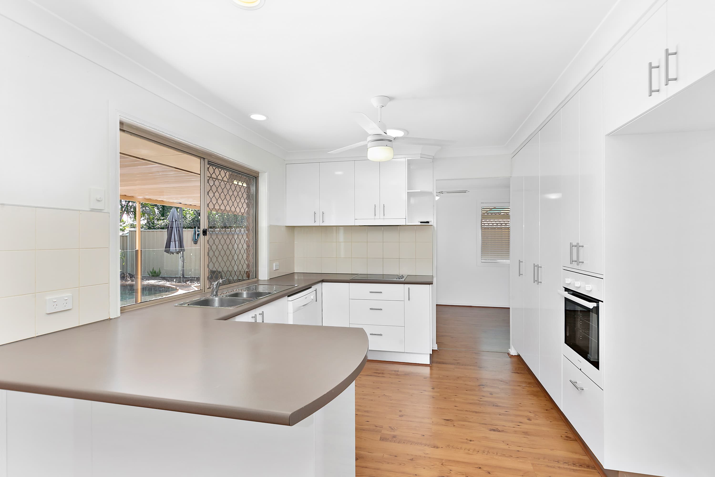 18 Kooringa Avenue, Cleveland, Cleveland - Thumbnail 5