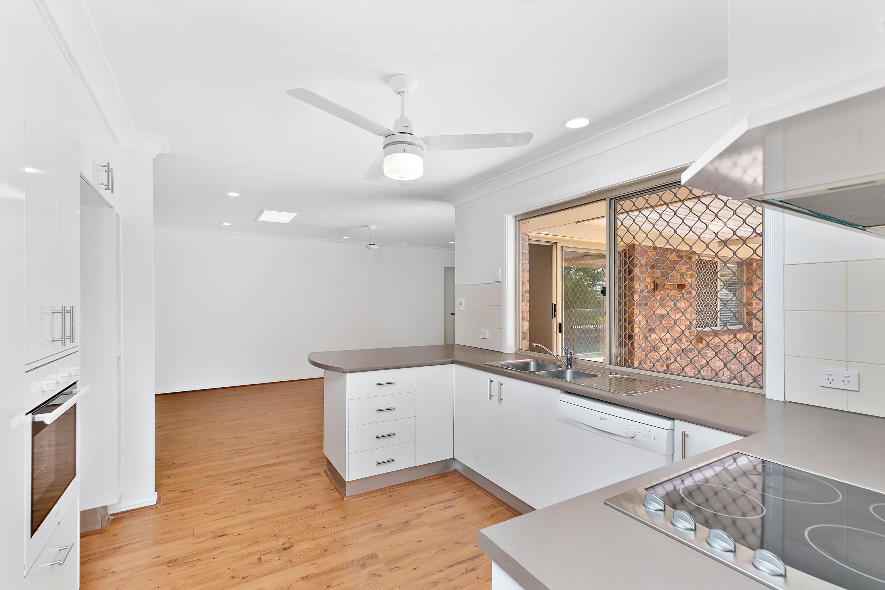 18 Kooringa Avenue, Cleveland, Cleveland - Thumbnail 6