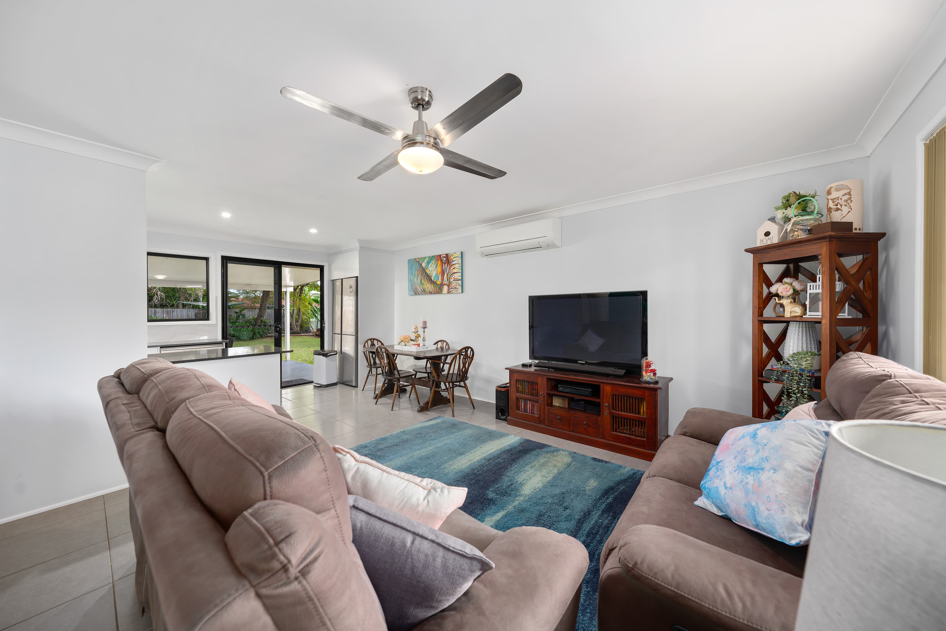 8 Ostend Court, Cleveland, Cleveland - Thumbnail 3