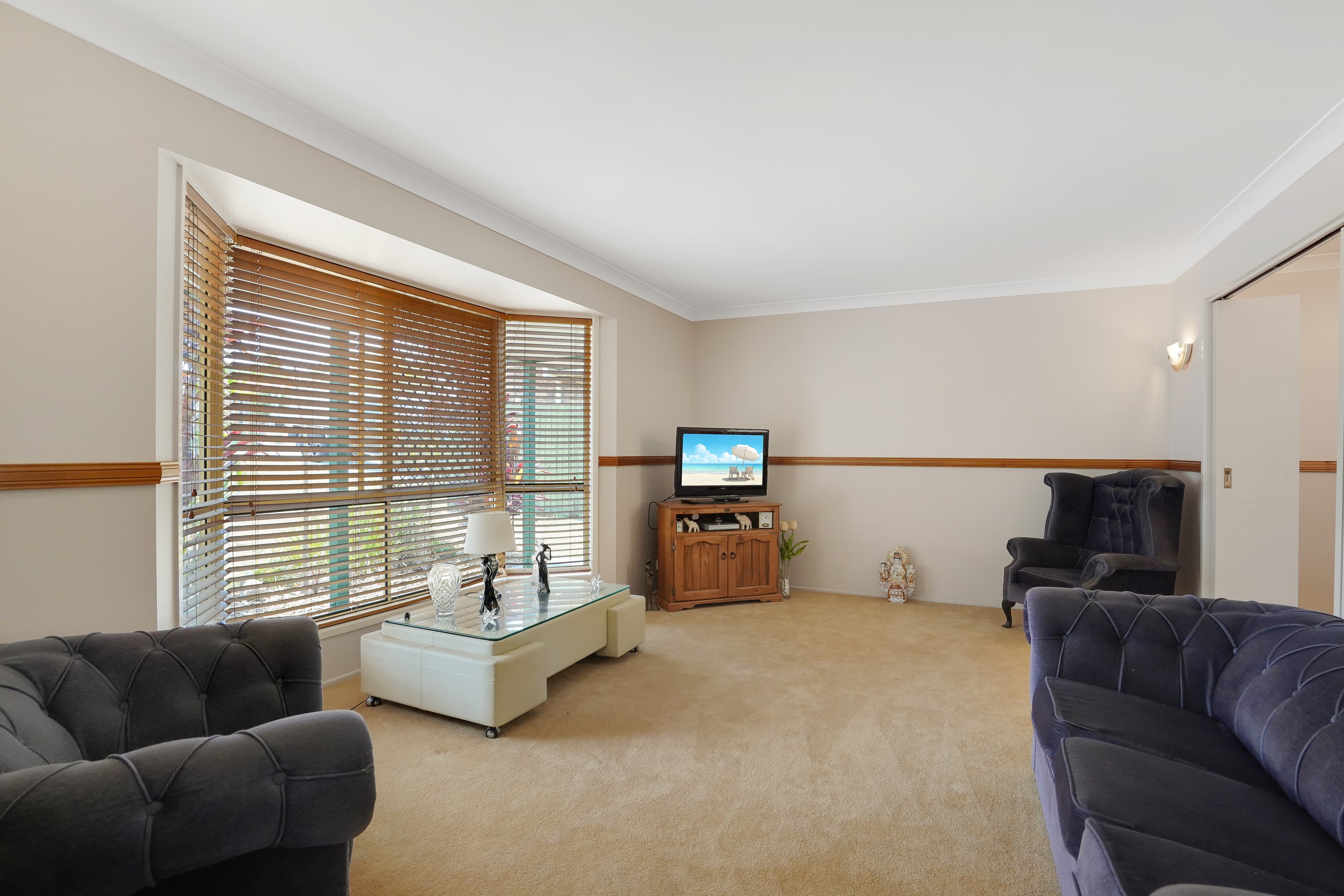 8 Ralph Street, Cleveland, Cleveland - Thumbnail 2