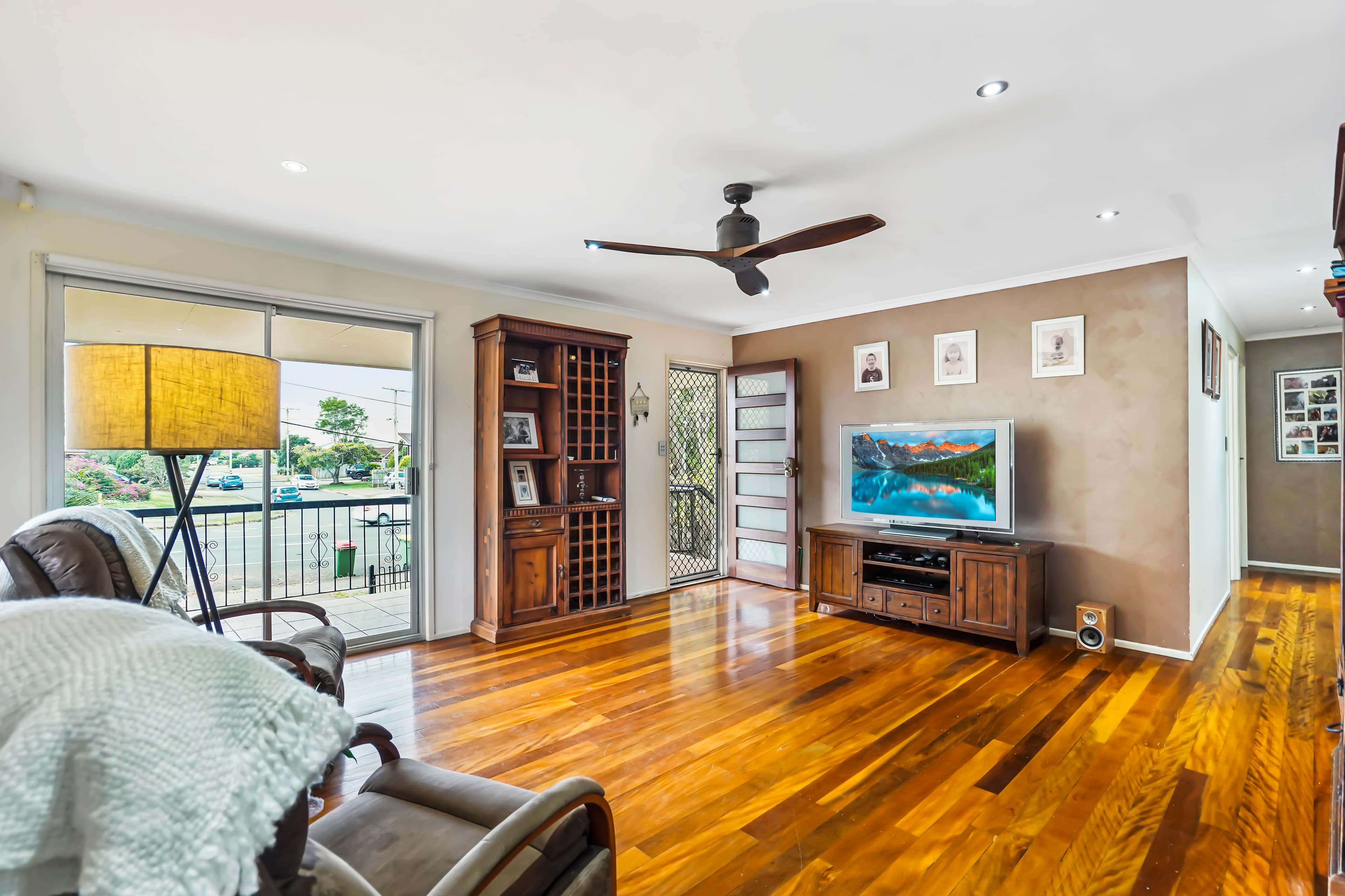 137 Russell Street, Cleveland, Cleveland - Thumbnail 3