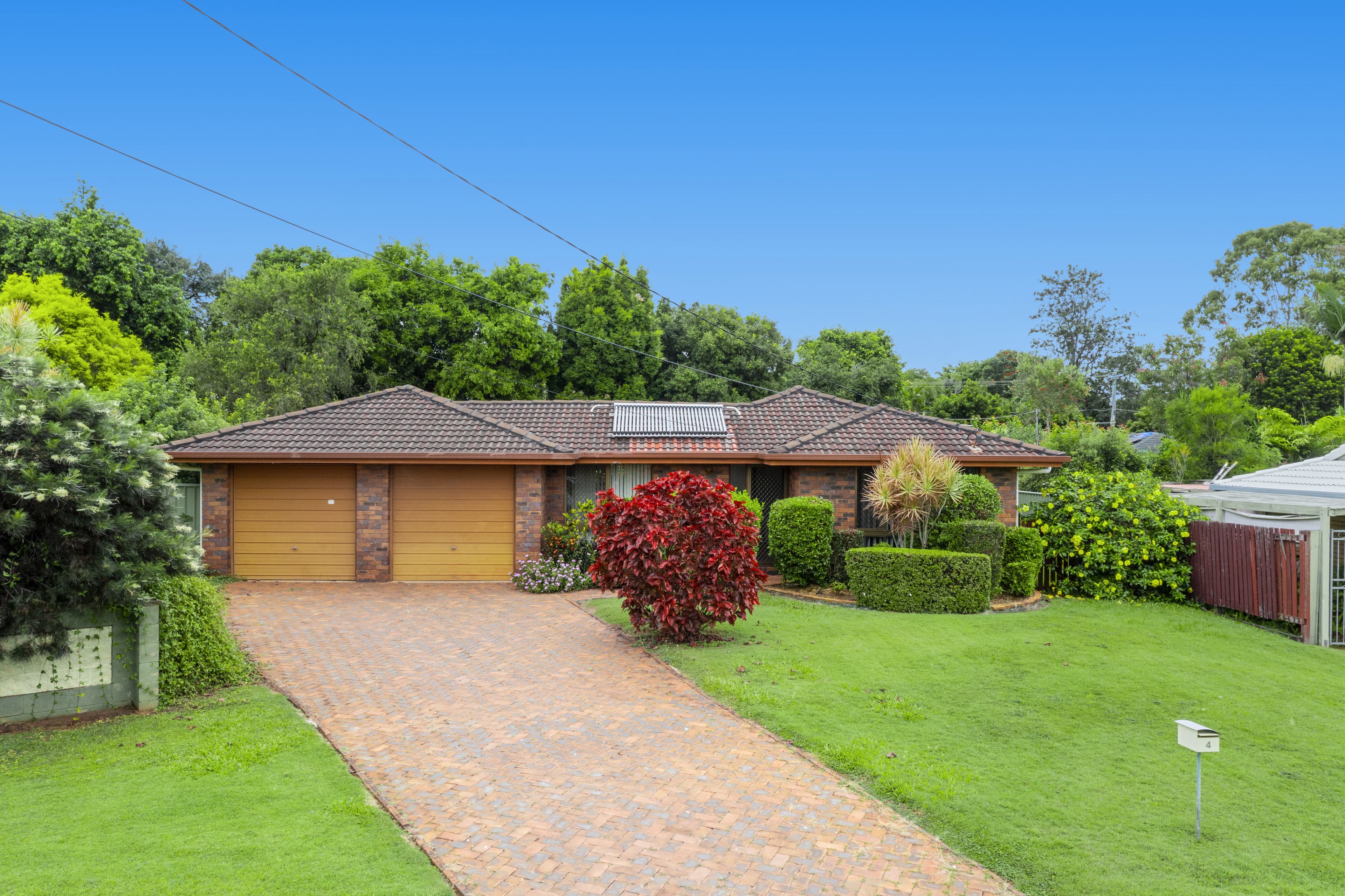 4 Swain Court, Cleveland, Cleveland - Thumbnail 2