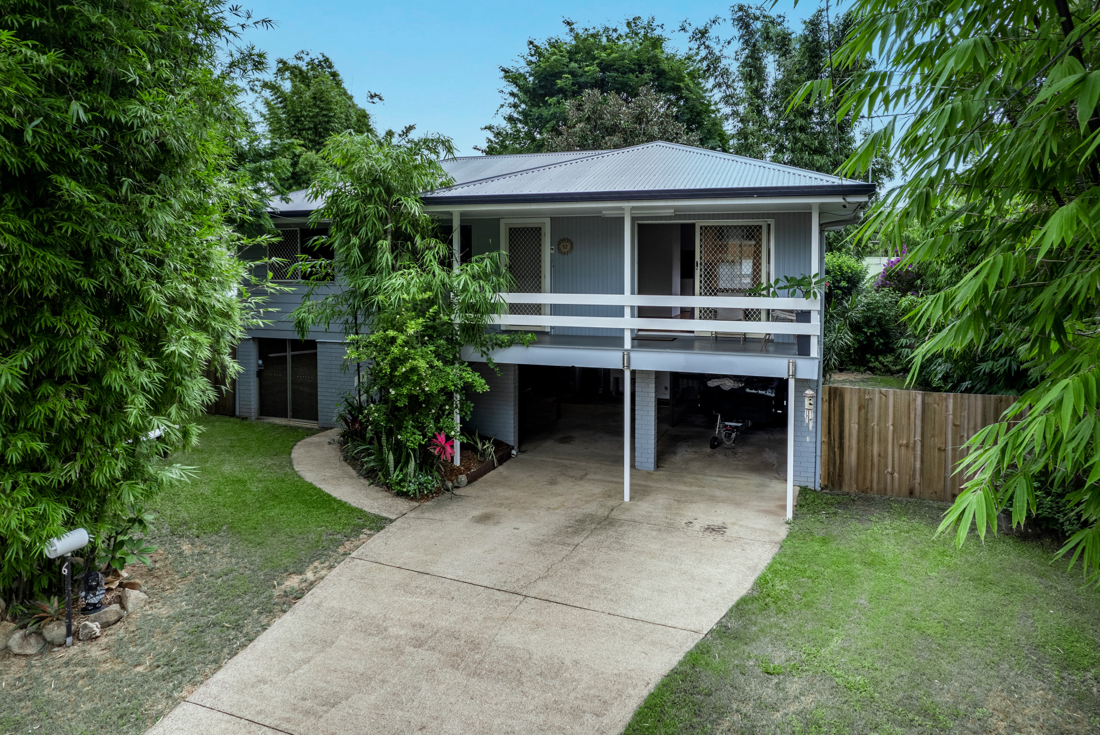 6 Goodge Court, Birkdale, Birkdale - Image 1