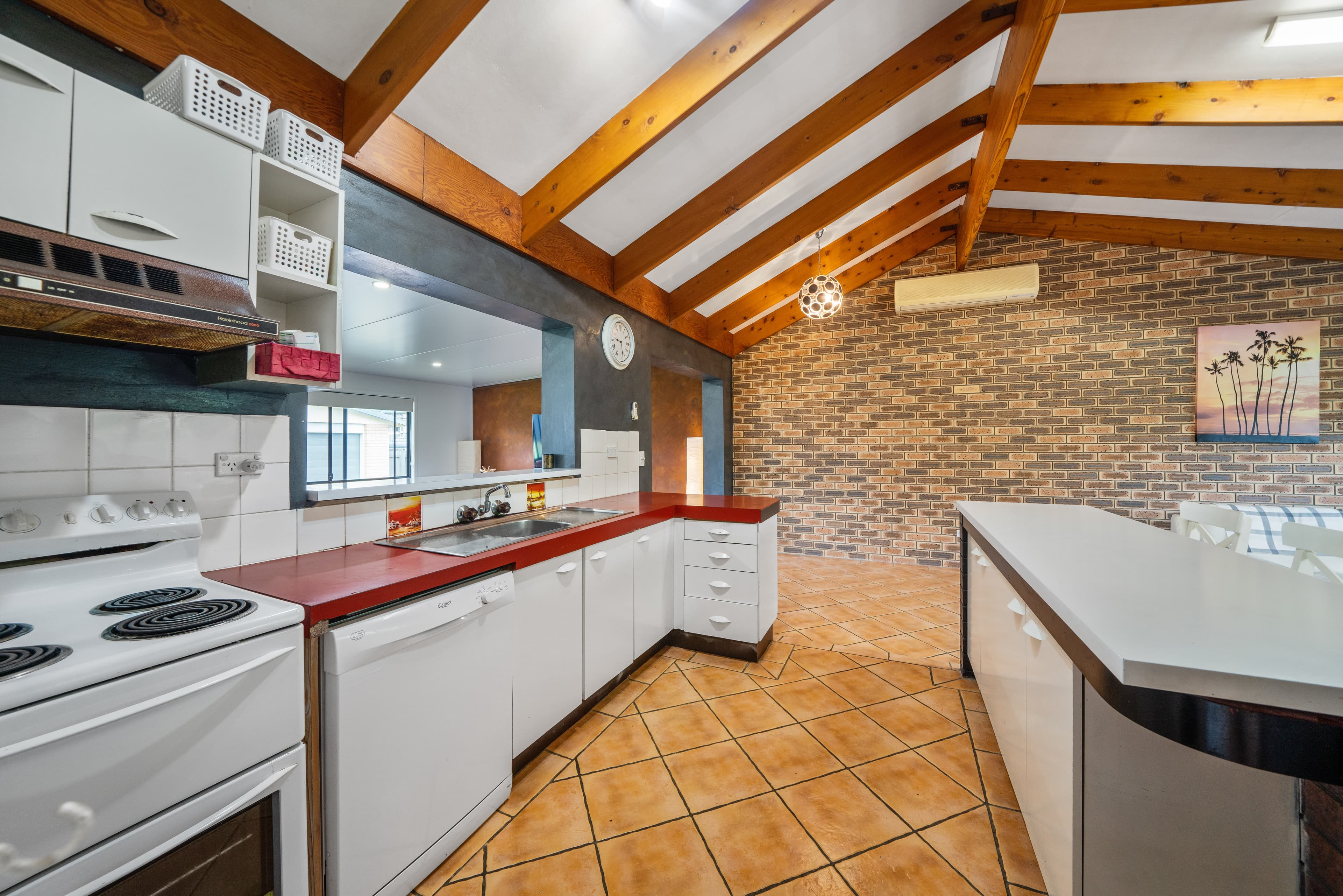 22 Leyton Street, Birkdale, Birkdale - Thumbnail 6
